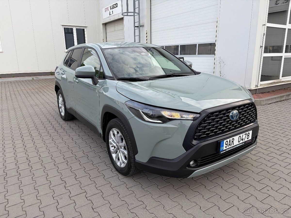 Toyota Corolla, 2.0 4x4 - servis Toyota - fotka 4