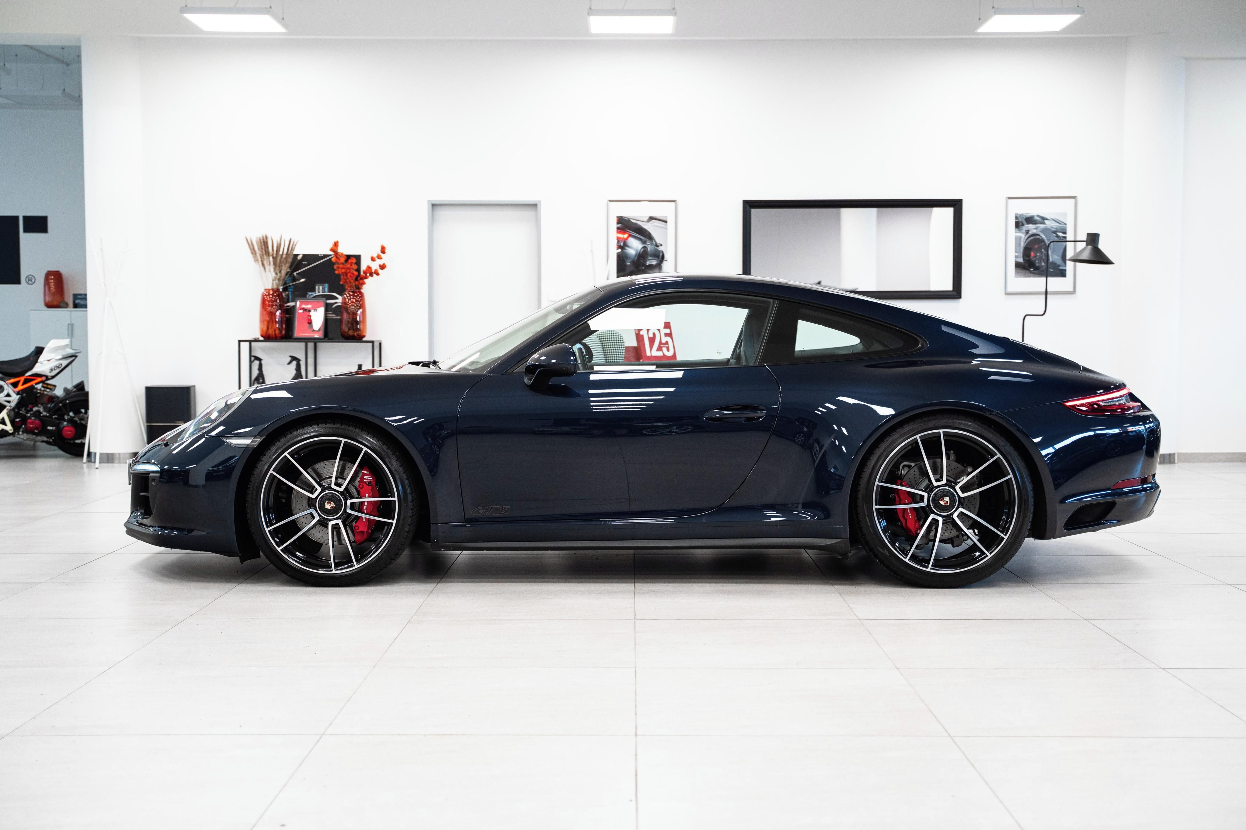 Porsche 911, 4 GTS 991.2 - Chrono, PDK - fotka 6