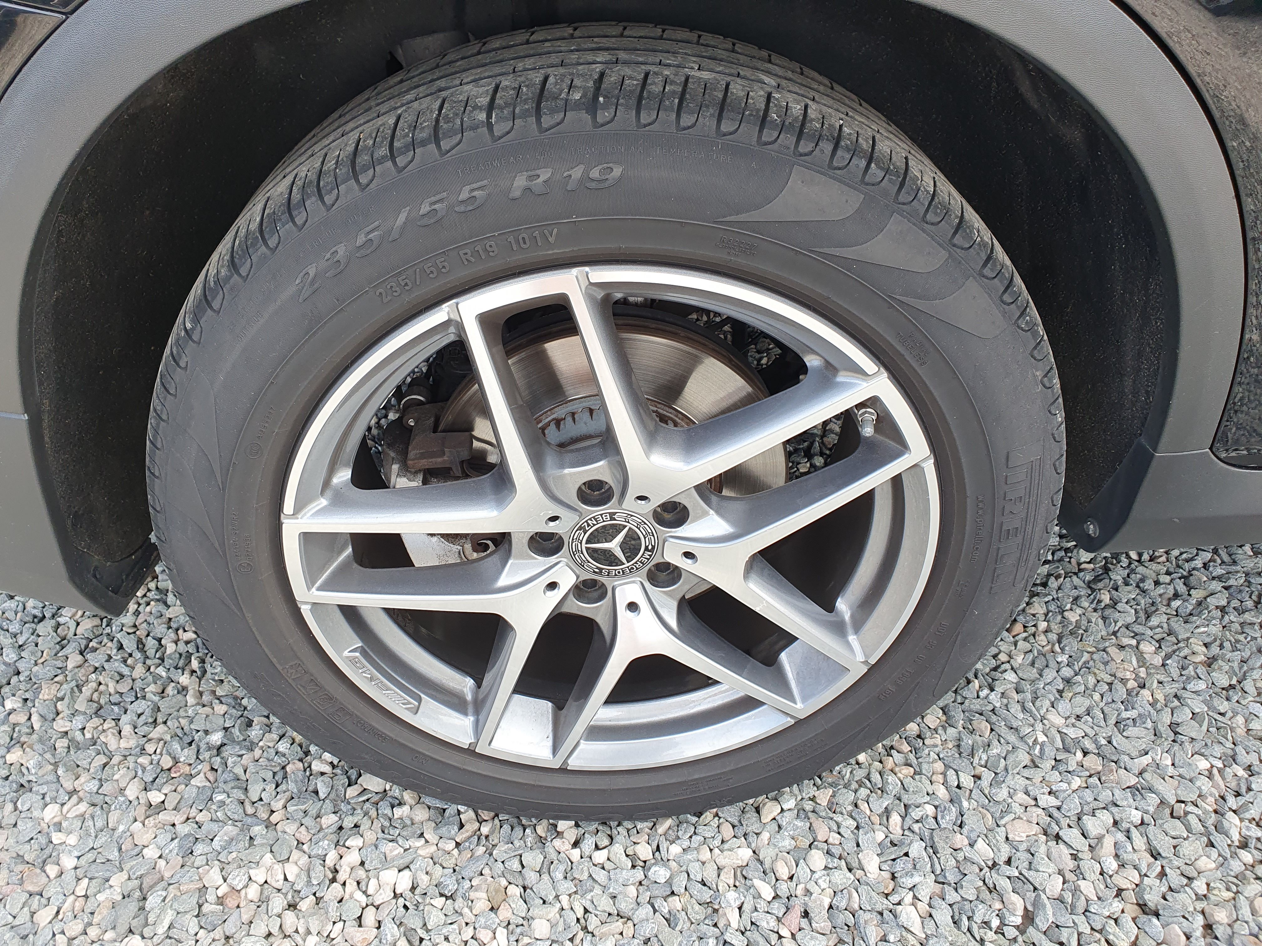 Mercedes-Benz GLC, 250 D 4 MATIC AMG PAKET - fotka 5