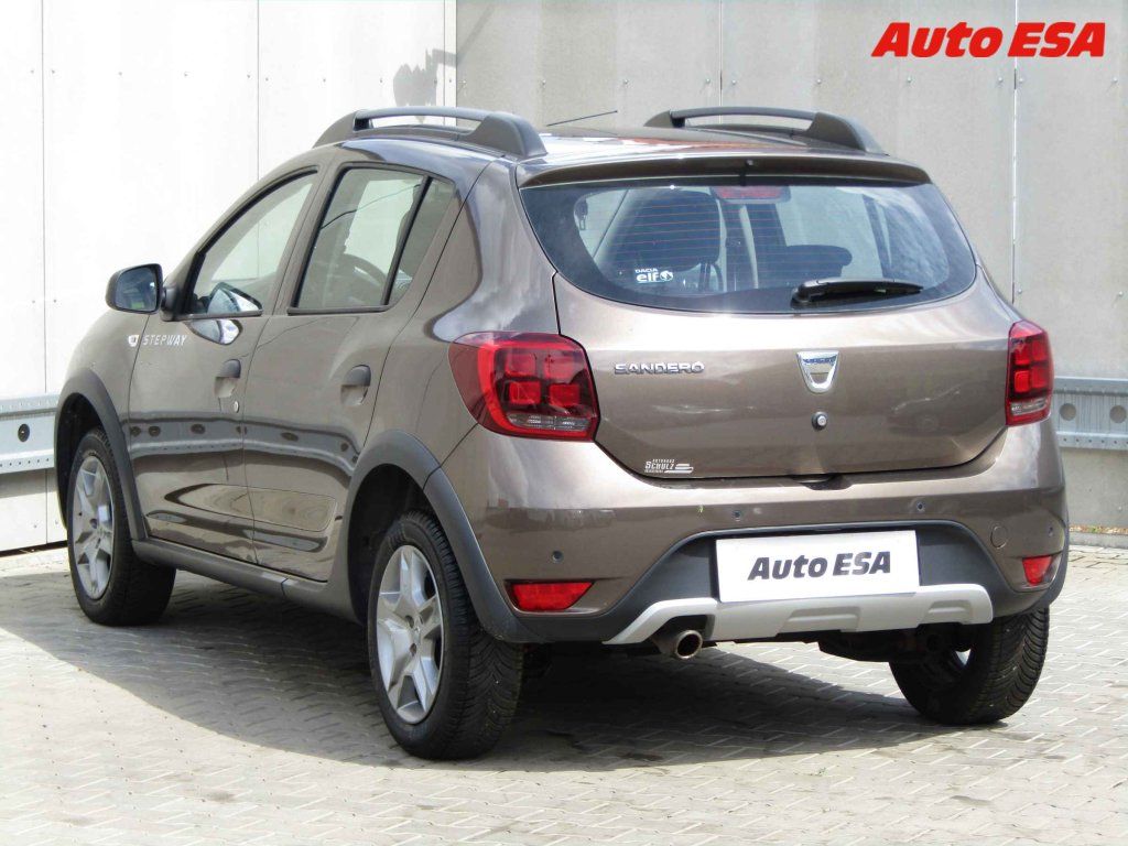 Dacia Sandero, 1.0,Stepway - fotka 6