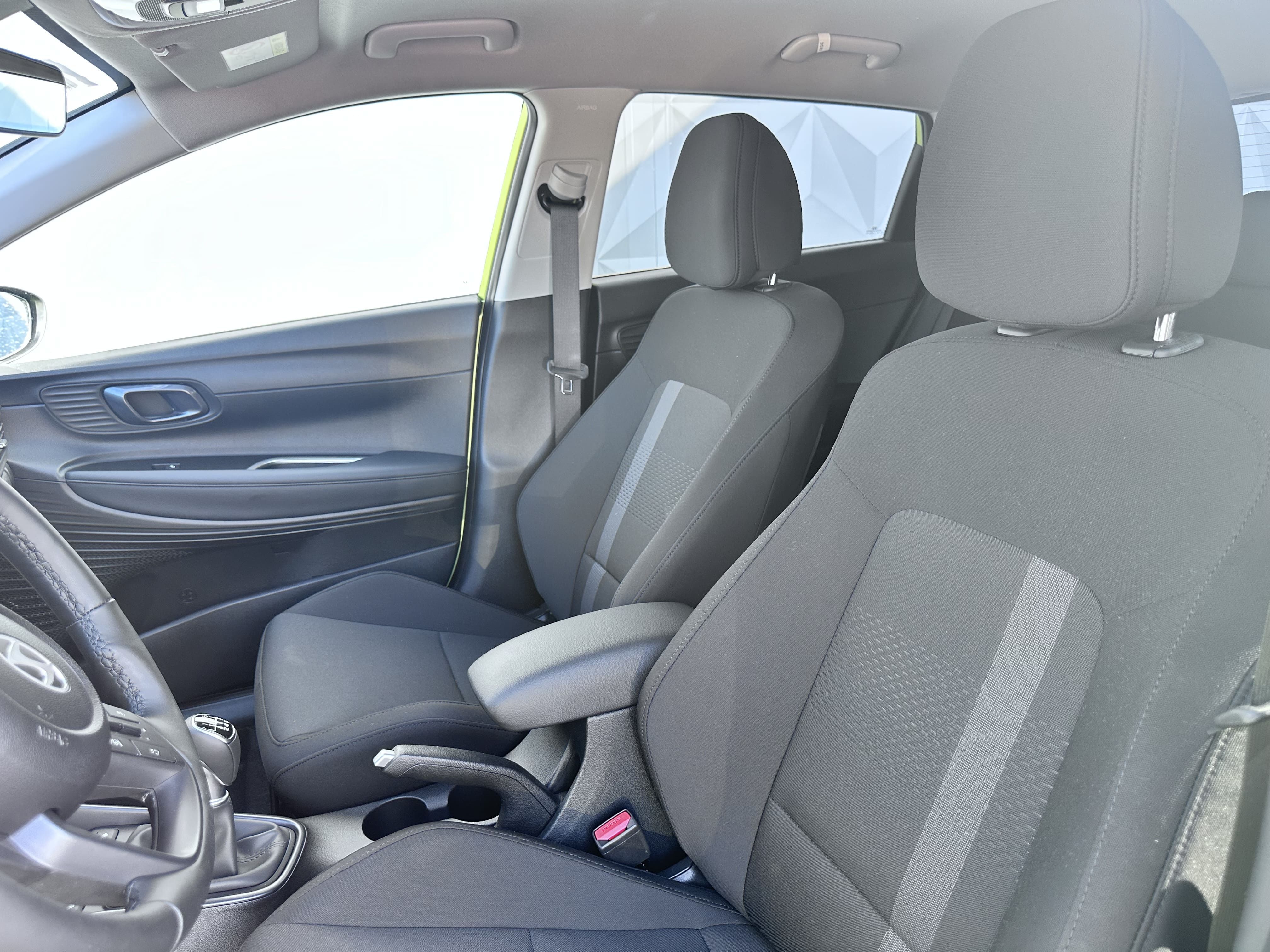 Hyundai i20, 26 1.0 T-GDi DCT STYLE Premium - fotka 5
