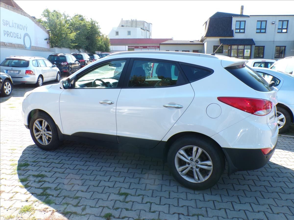 Hyundai ix35, 1,7 CRDi  1.MAJITEL ČR - fotka 6