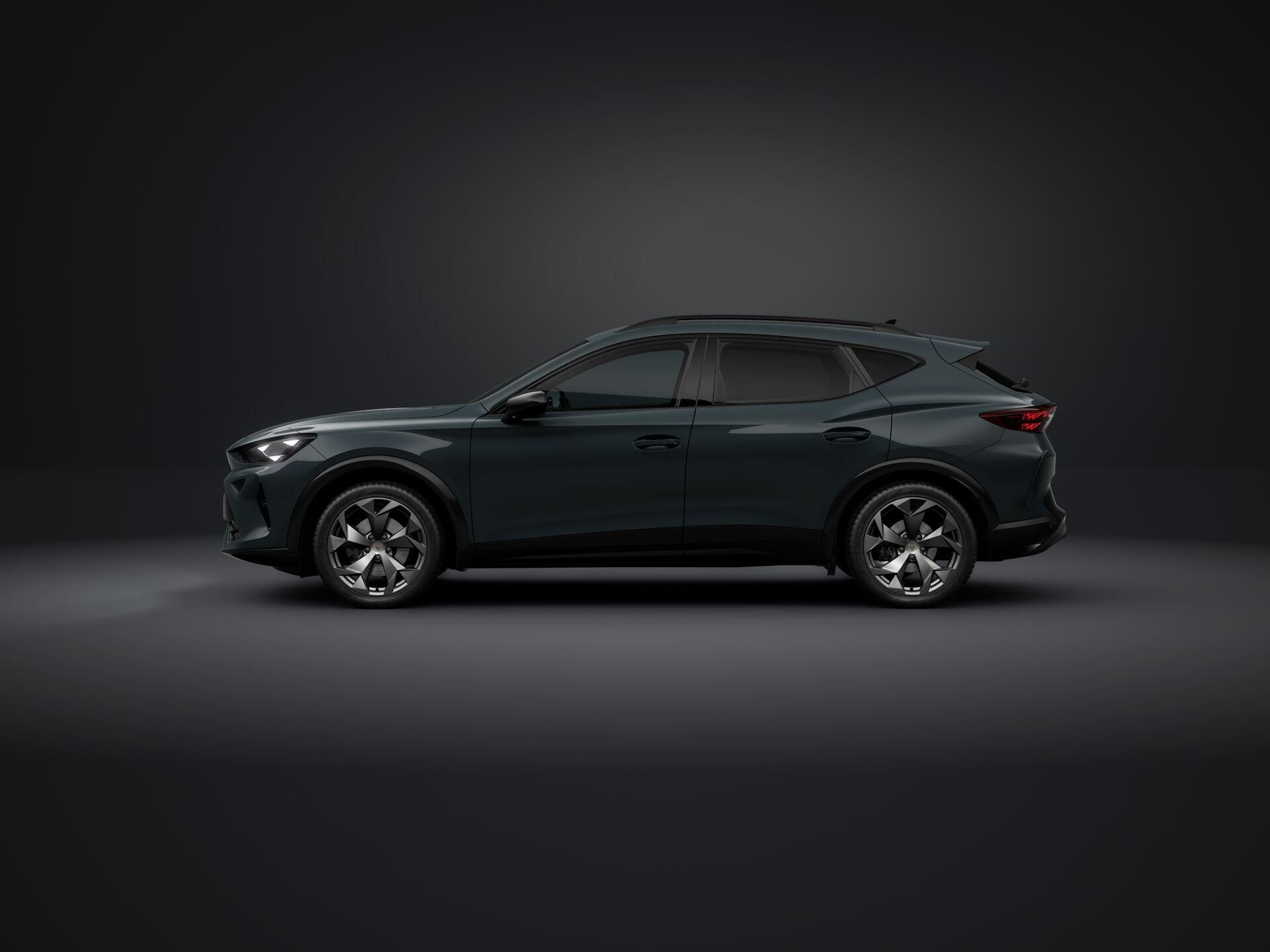 Cupra Formentor, 1.5 eTSi / 110 kW - fotka 2