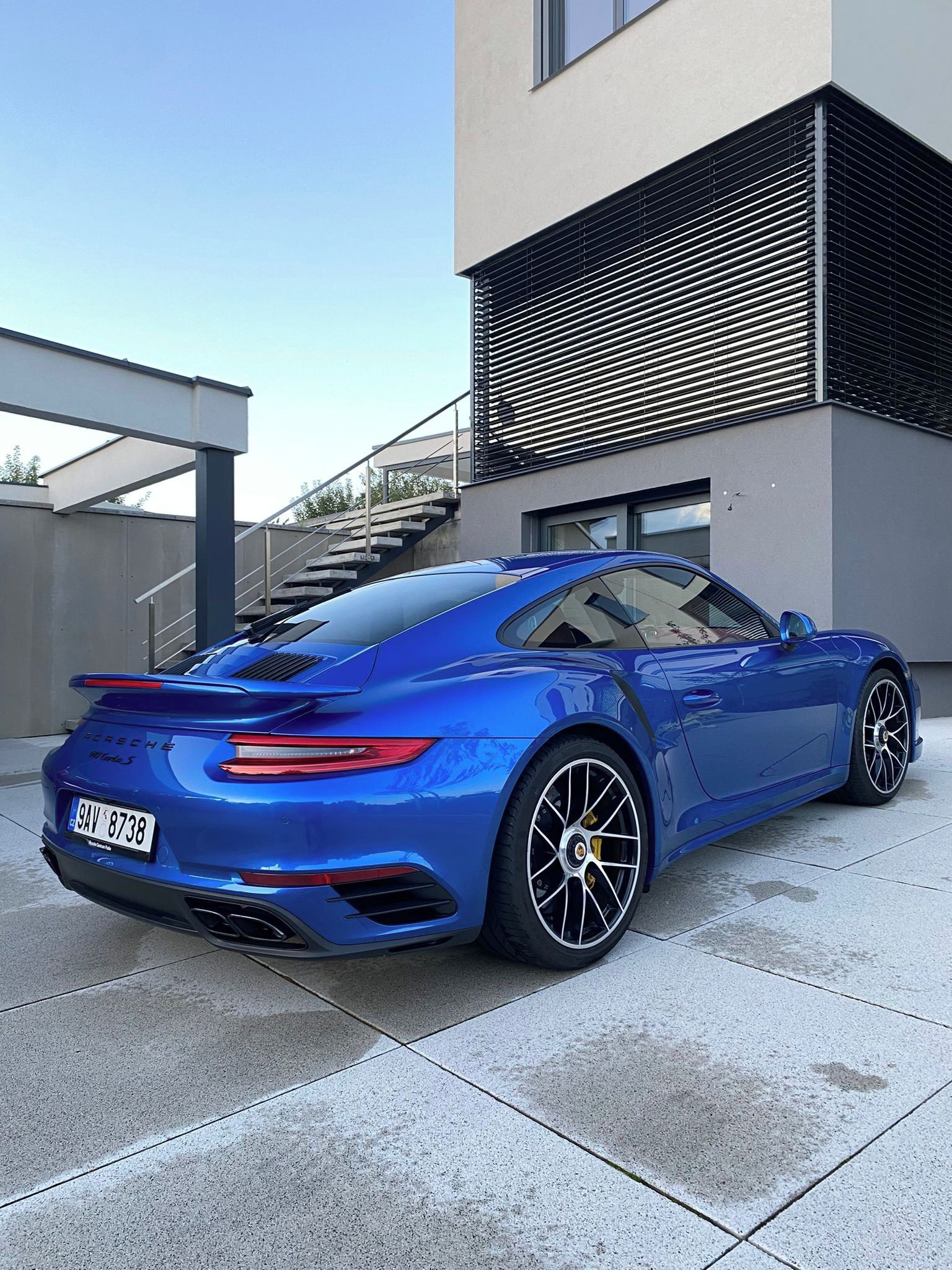 Porsche 911 - fotka 3