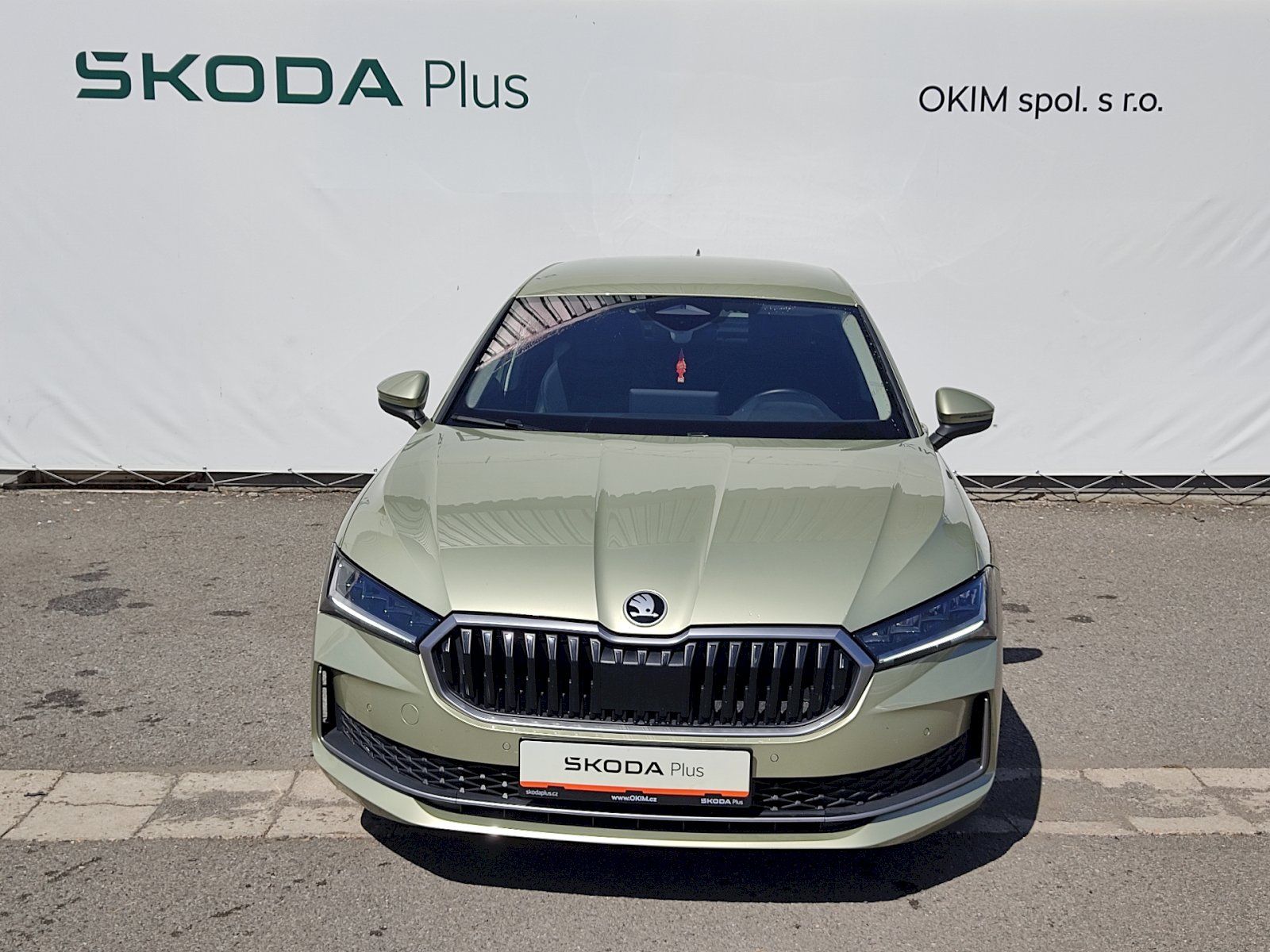 Škoda Superb, Selection 2,0 Tdi 110 Kw DSG - fotka 4