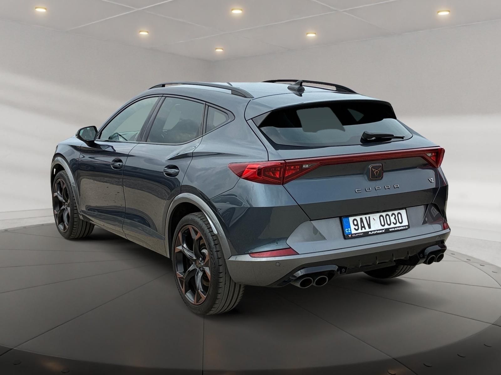 Cupra Formentor, VZ 2.0TSI 228kW TAŽNÝ CZ DPH - fotka 4