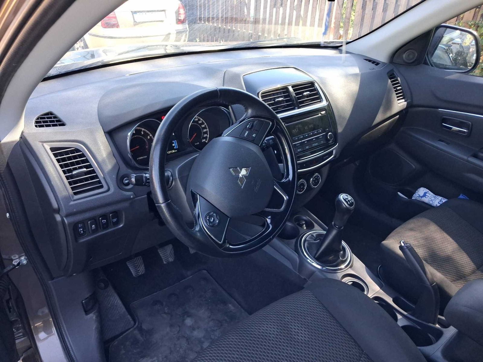 Mitsubishi ASX, 1.6 MIVEC, Tempomat - fotka 3