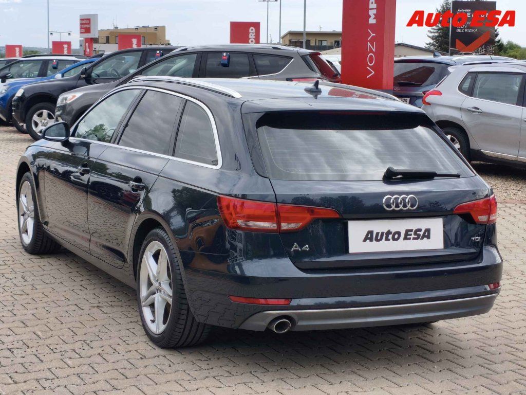 Audi A4, 2.0 TDi,navi - fotka 6