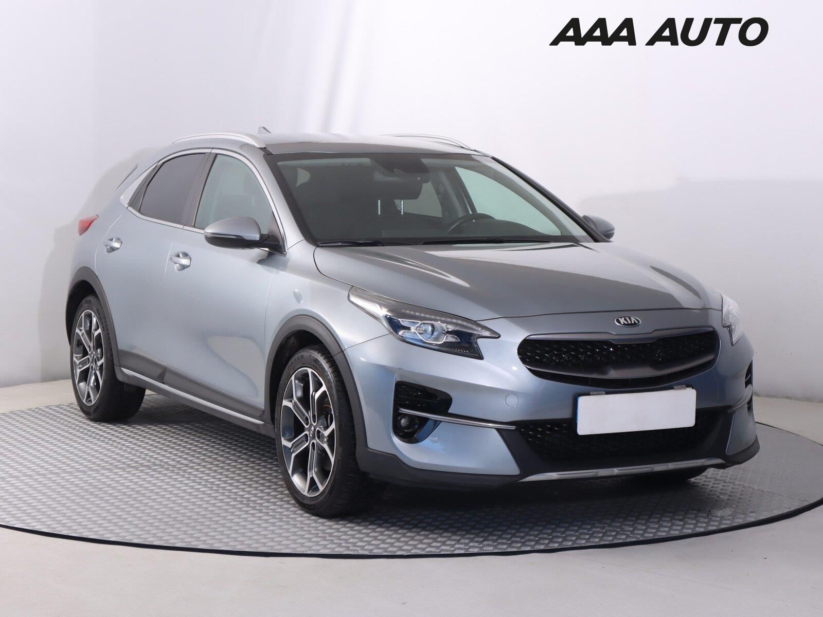 Kia XCee´d, 1.4 T-GDI, Automat, Serv.kniha
