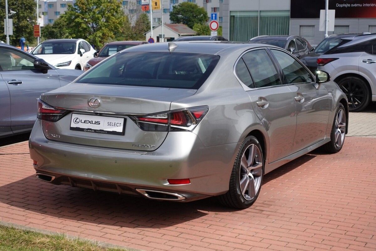 Lexus GS, 2,0T 180kW A/T Executive - fotka 5