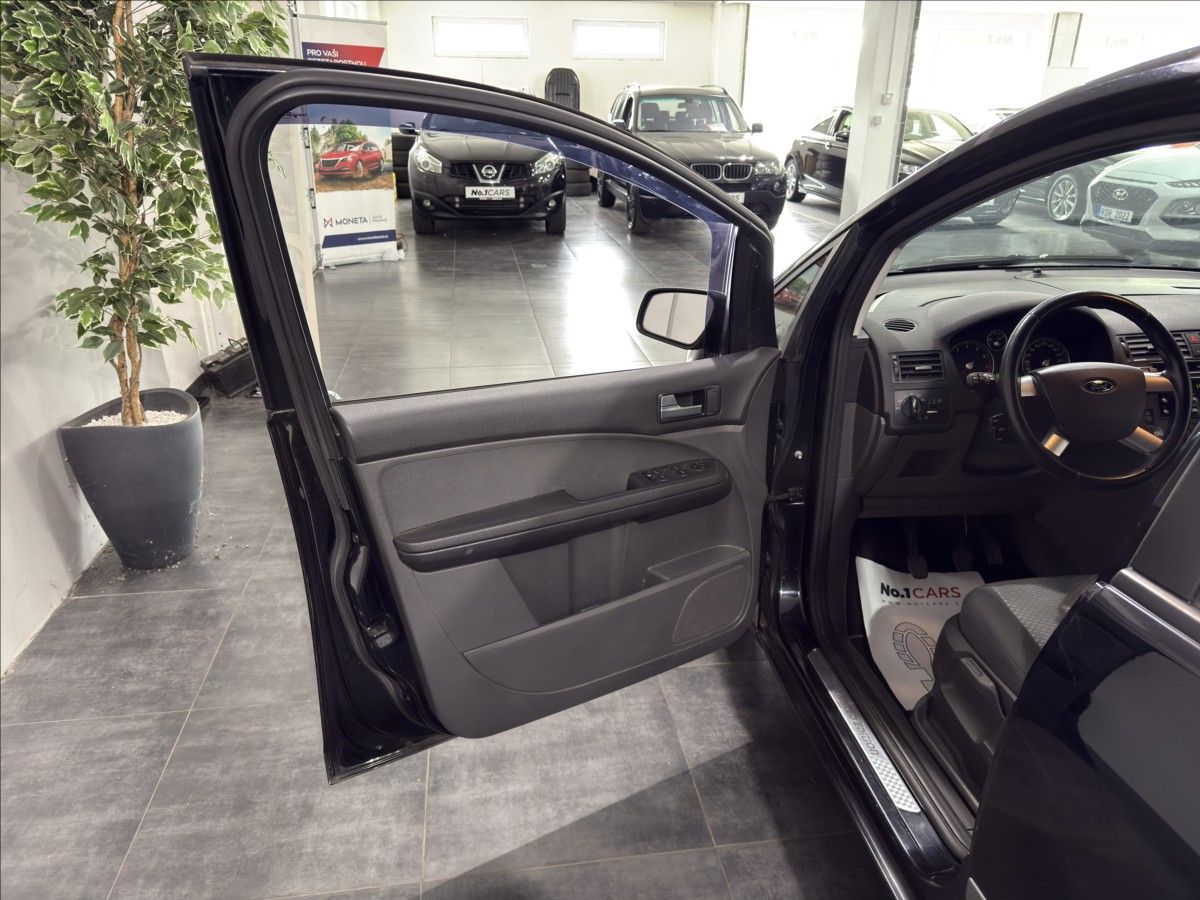 Ford C-MAX, 1,8   i TAŽNÉ SONY KLIMATIZACE - fotka 6