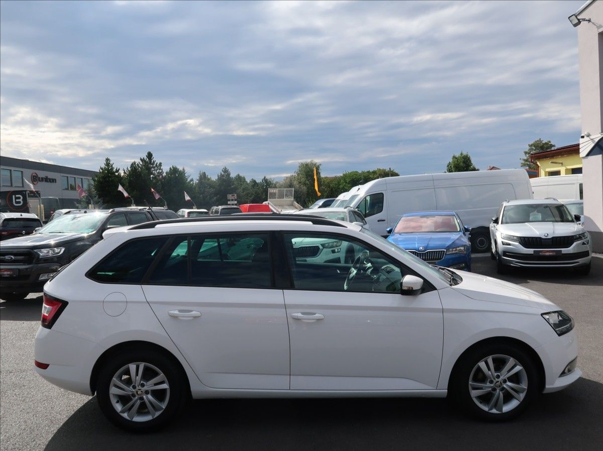 Škoda Fabia, 1,0 TSi,70kW,1maČR,Serv.kn,DPH - fotka 5