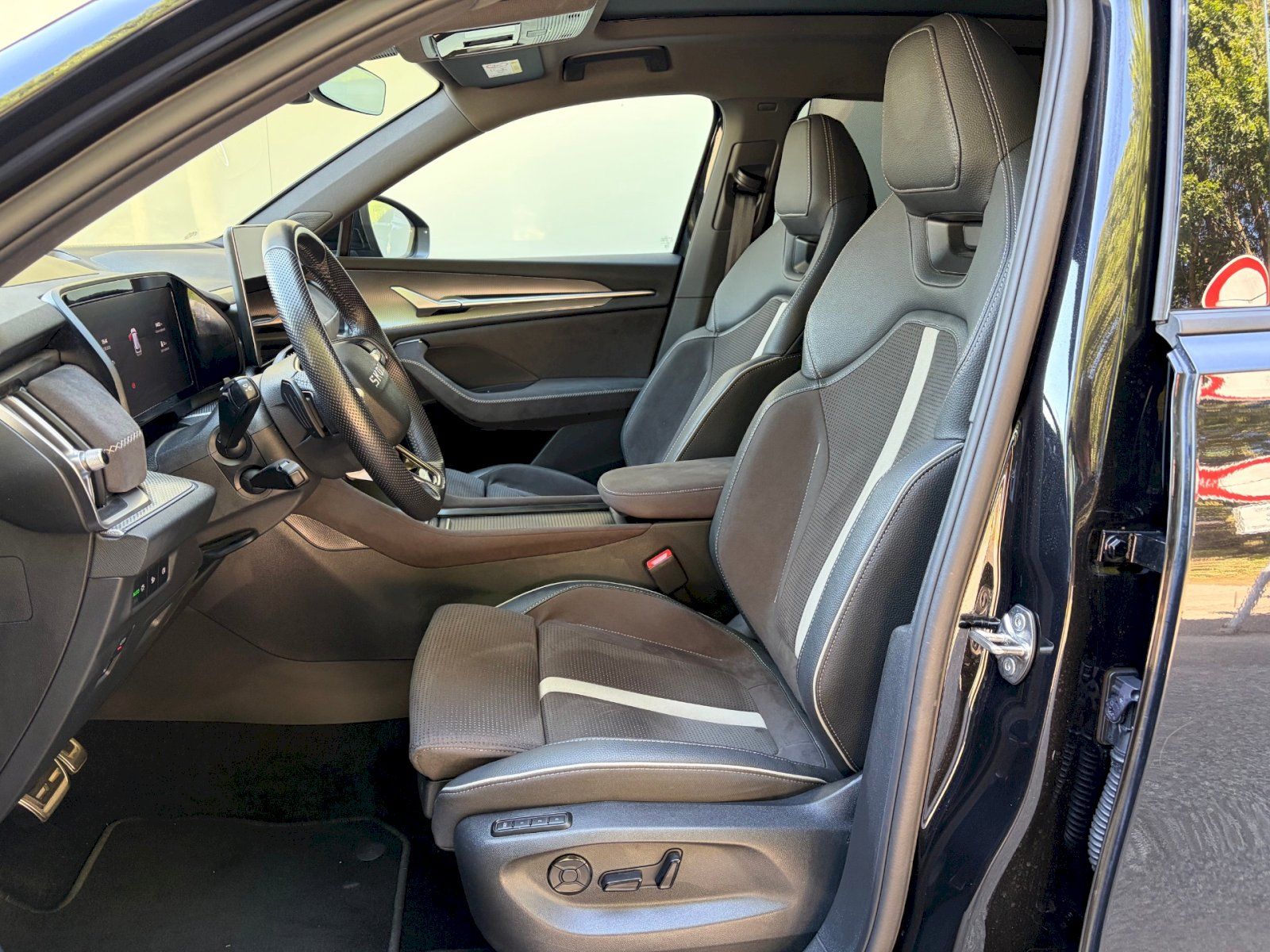 Škoda Kodiaq, iV 1.5 TSI 150kW Sportline DSG - fotka 6