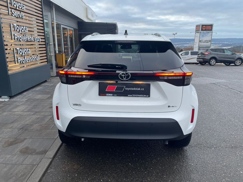 Toyota Yaris Cross, MY25 1.5 TNGA HEV - fotka 6