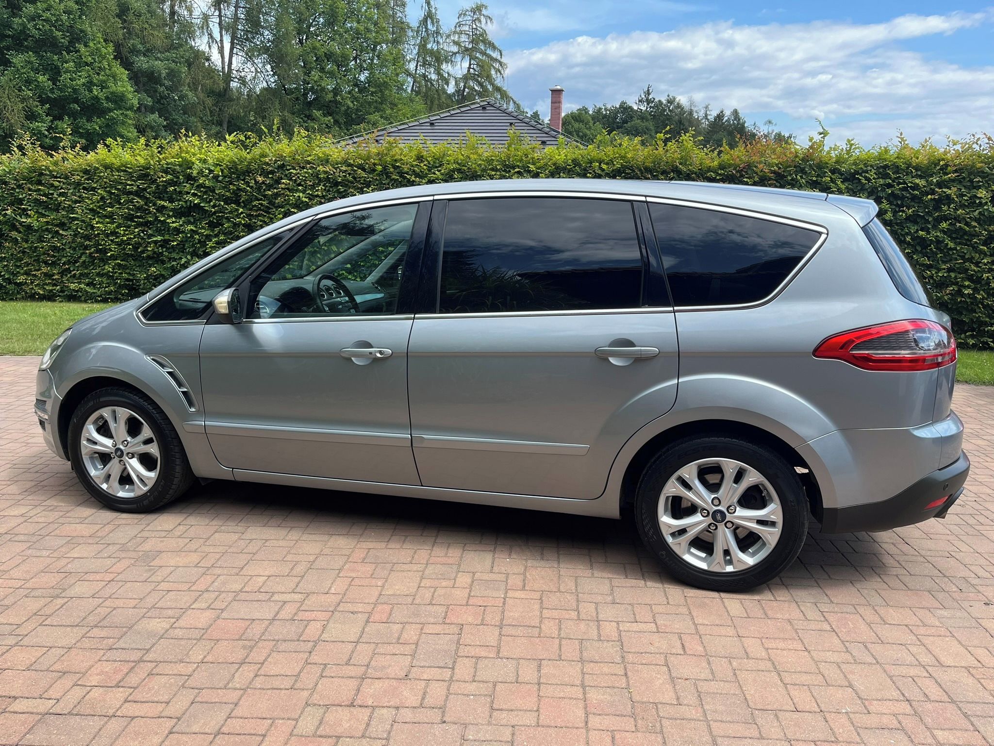 Ford S-MAX, 2.0 EB Titanium Panorama Aisin - fotka 5