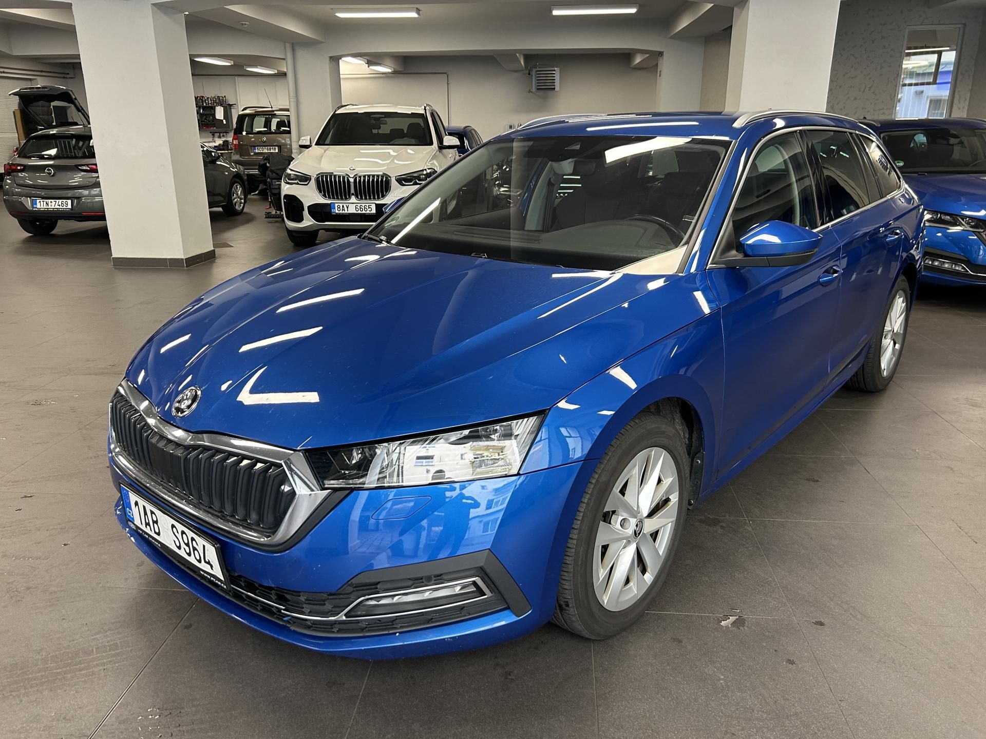Škoda Octavia, 1.5TSi DSG e-TEC Style Matrix - fotka 2