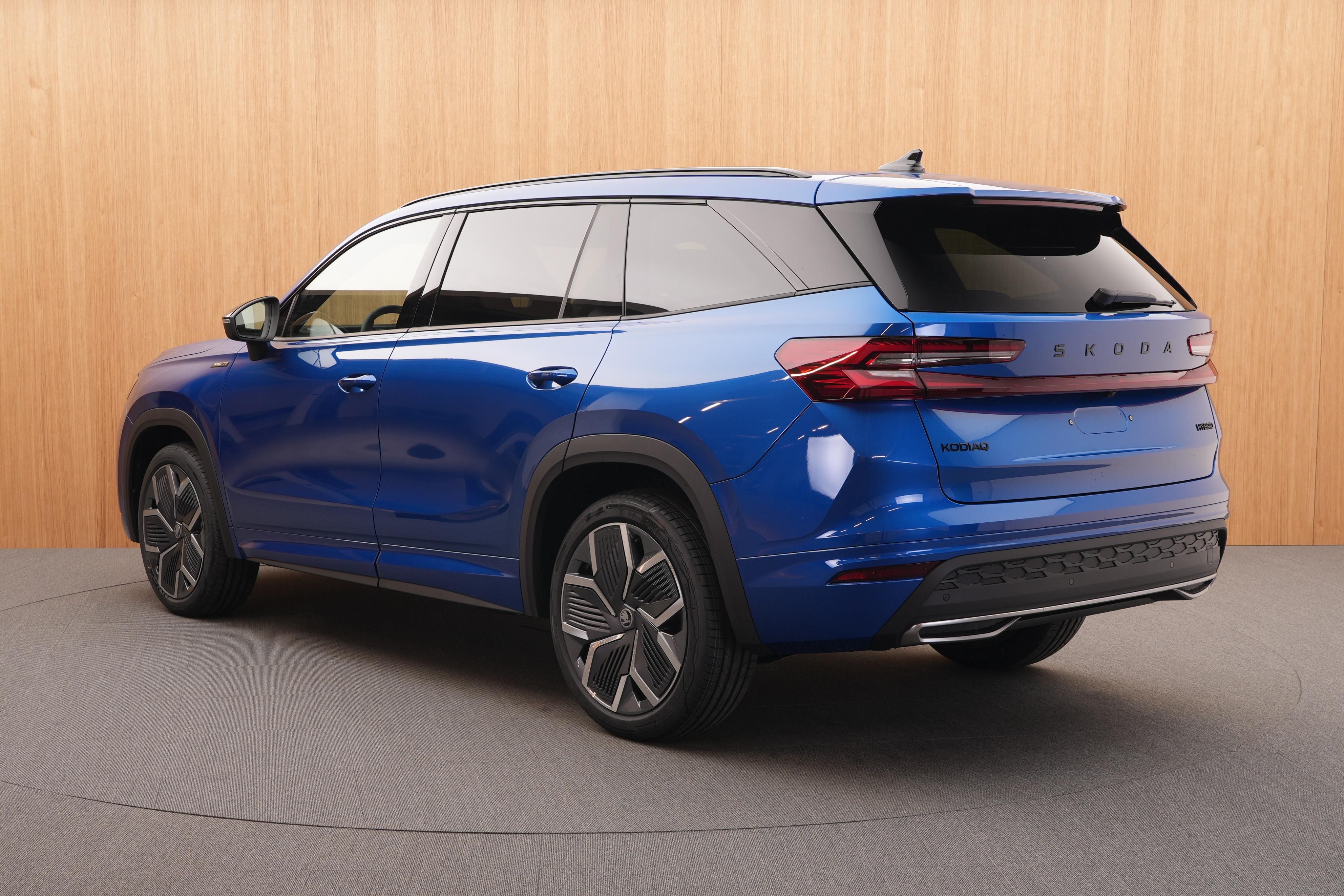 Škoda Kodiaq, Sportine 1.5 TSI DSG - fotka 3
