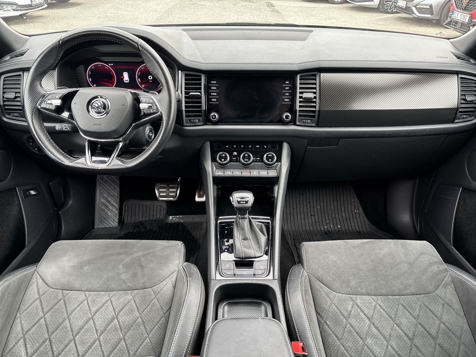 Škoda Kodiaq, 2.0 TDI 4x4 DSG Sportline+ - fotka 5