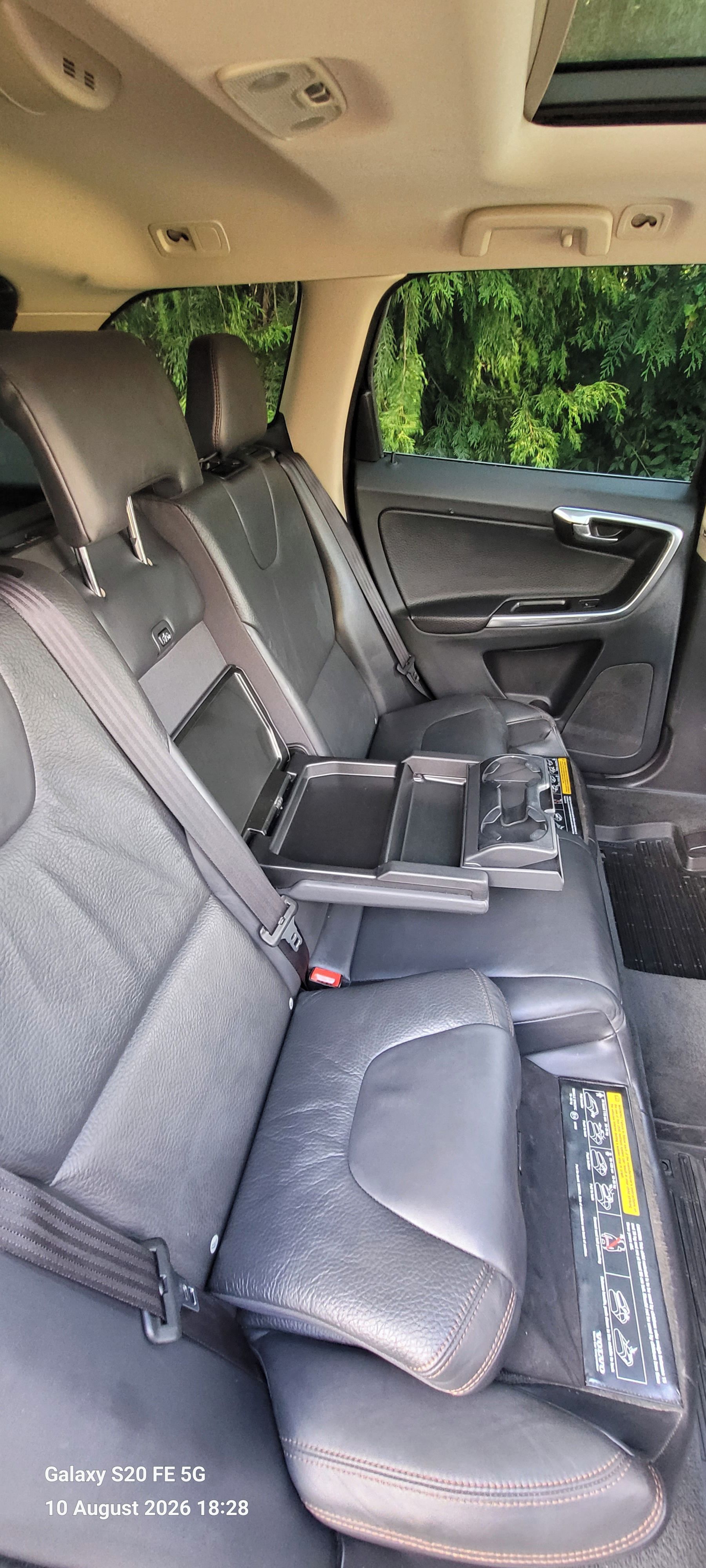 Volvo XC60 - fotka 4