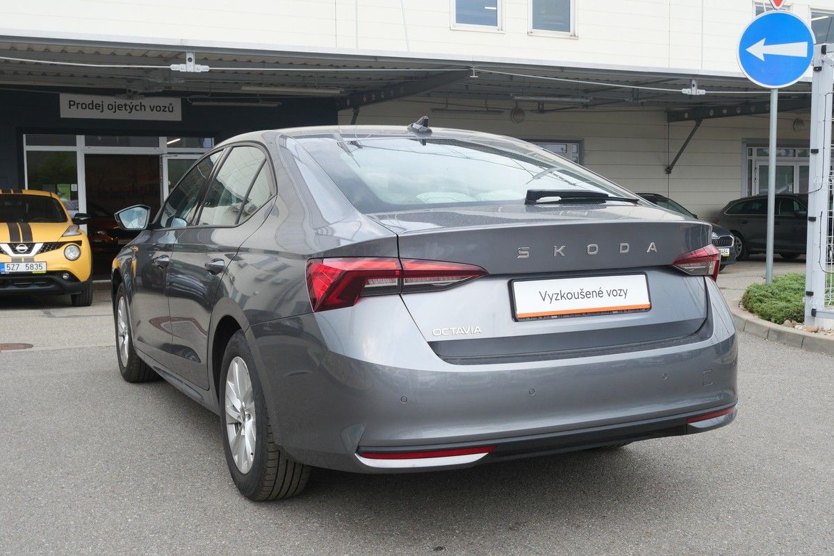 Škoda Octavia, 1.5 TSI 85 kW Selection - fotka 4