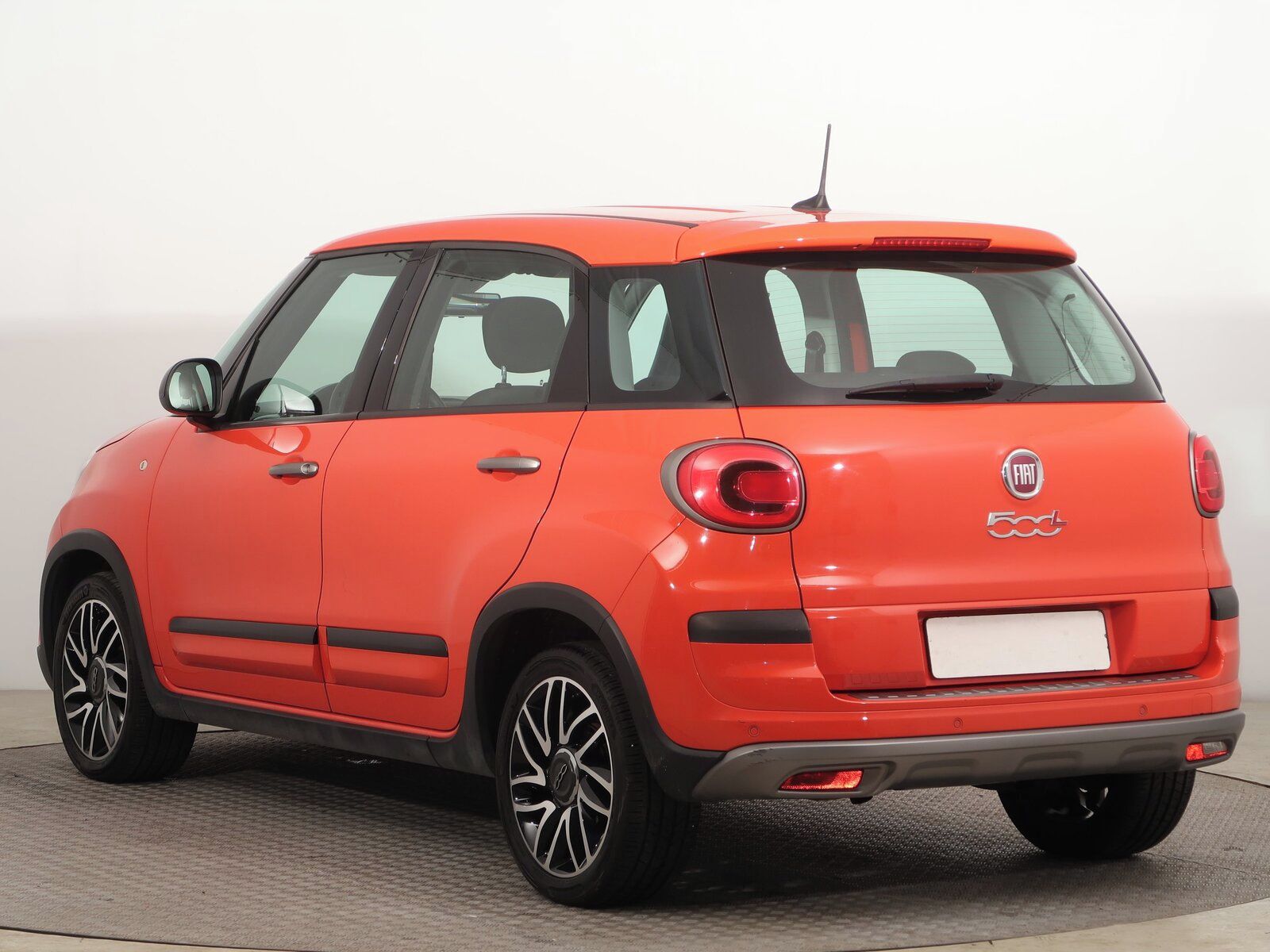 Fiat 500L, 1.4 16V, ČR,1.maj, Serv.kniha - fotka 4
