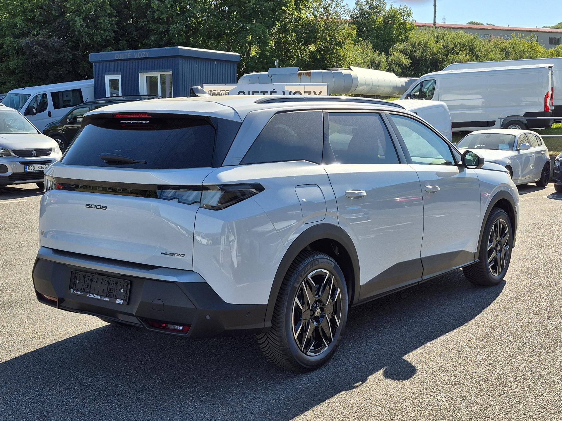 Peugeot 5008, BUSINESS Hybrid 145 e-DCS6 - fotka 6