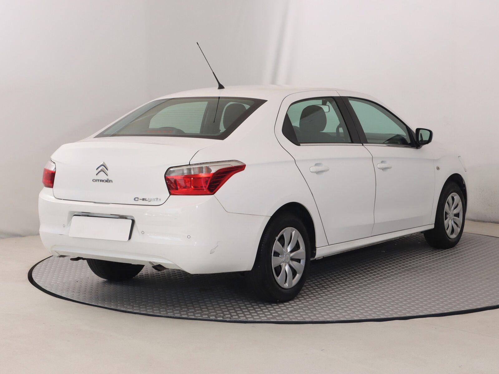 Citroën C-Elysée, 1.2 PureTech, Serv.kniha - fotka 5