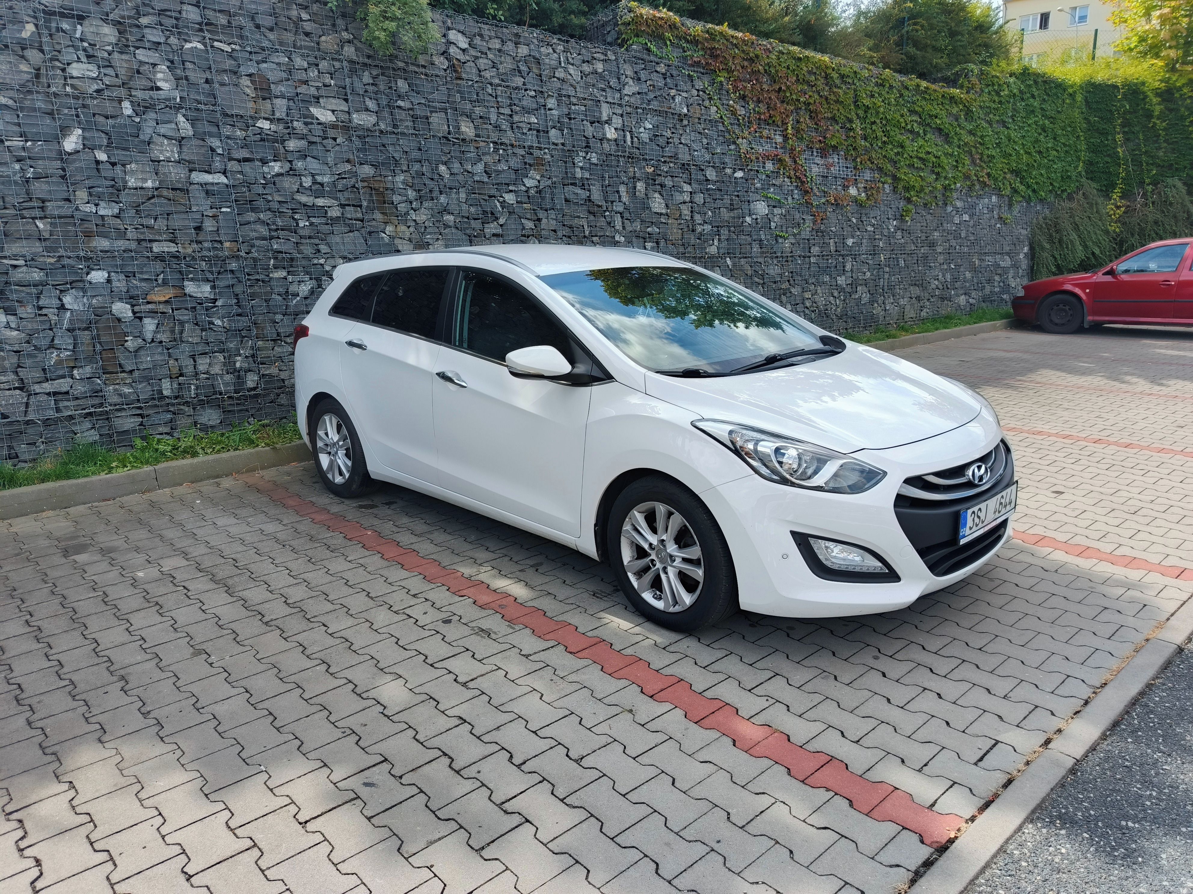 Hyundai i30 - fotka 4