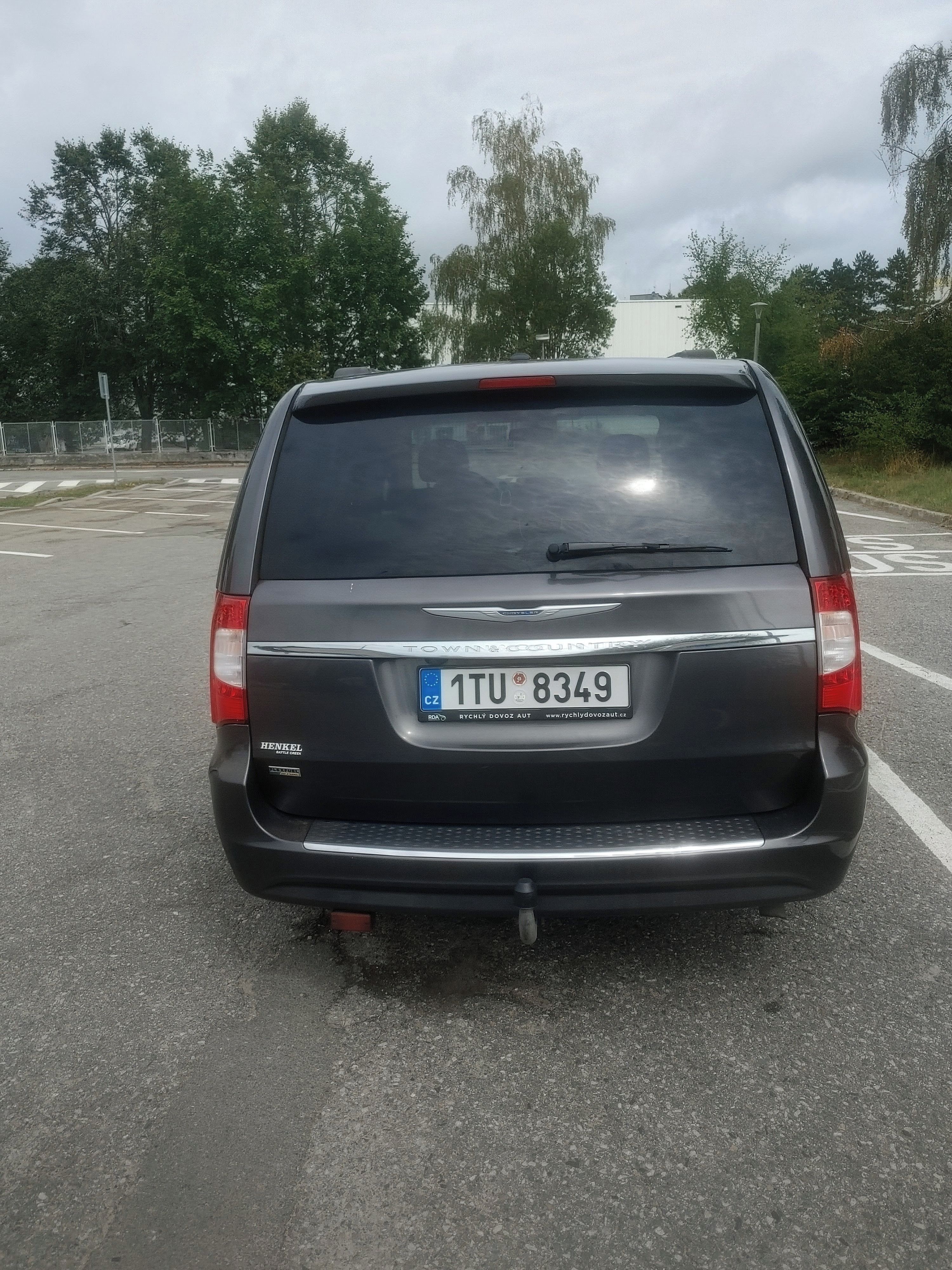 Chrysler Town & Country, 3.6 V6 - fotka 3