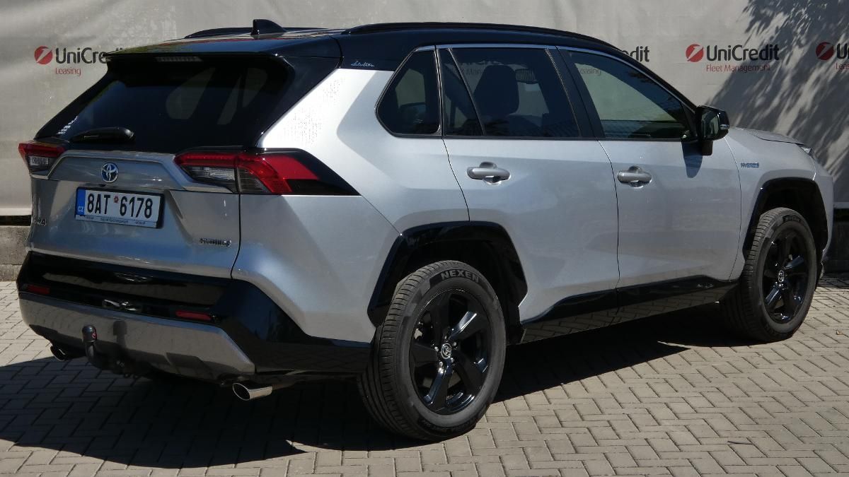 Toyota Rav4, 2.5 Hybrid Selection 4WD e-CVT - fotka 3