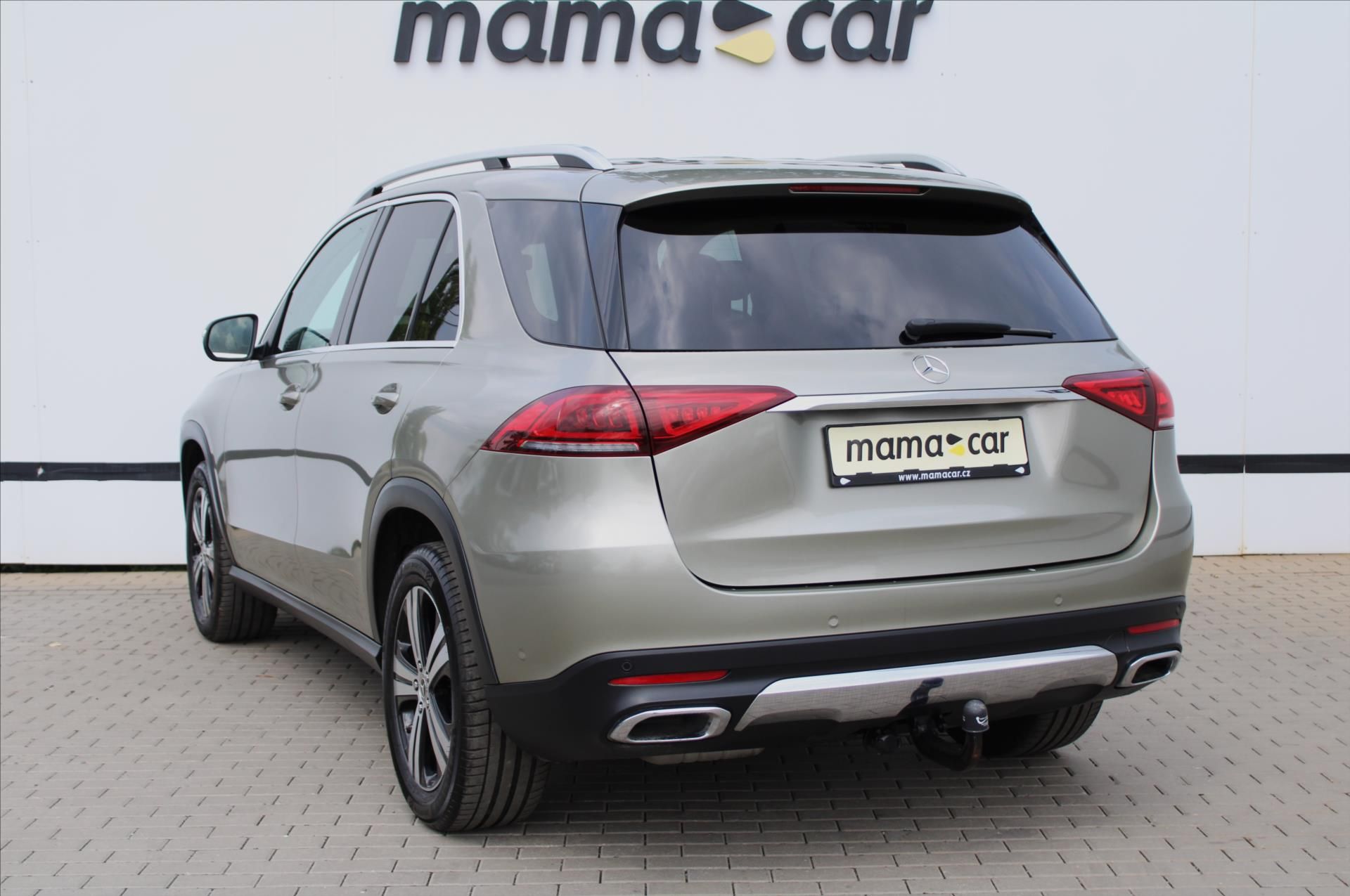 Mercedes-Benz GLE, 300d 4MATIC TAŽNÉ ZAŘ. 1.MAJ. - fotka 5