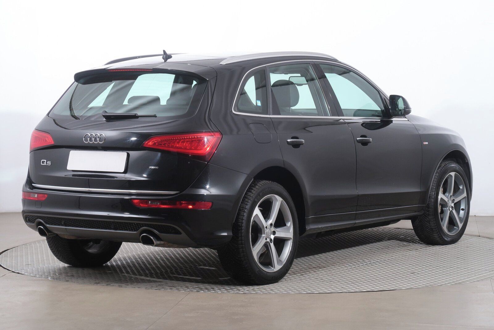 Audi Q5, 2.0 TFSI, 4X4, Automat - fotka 5
