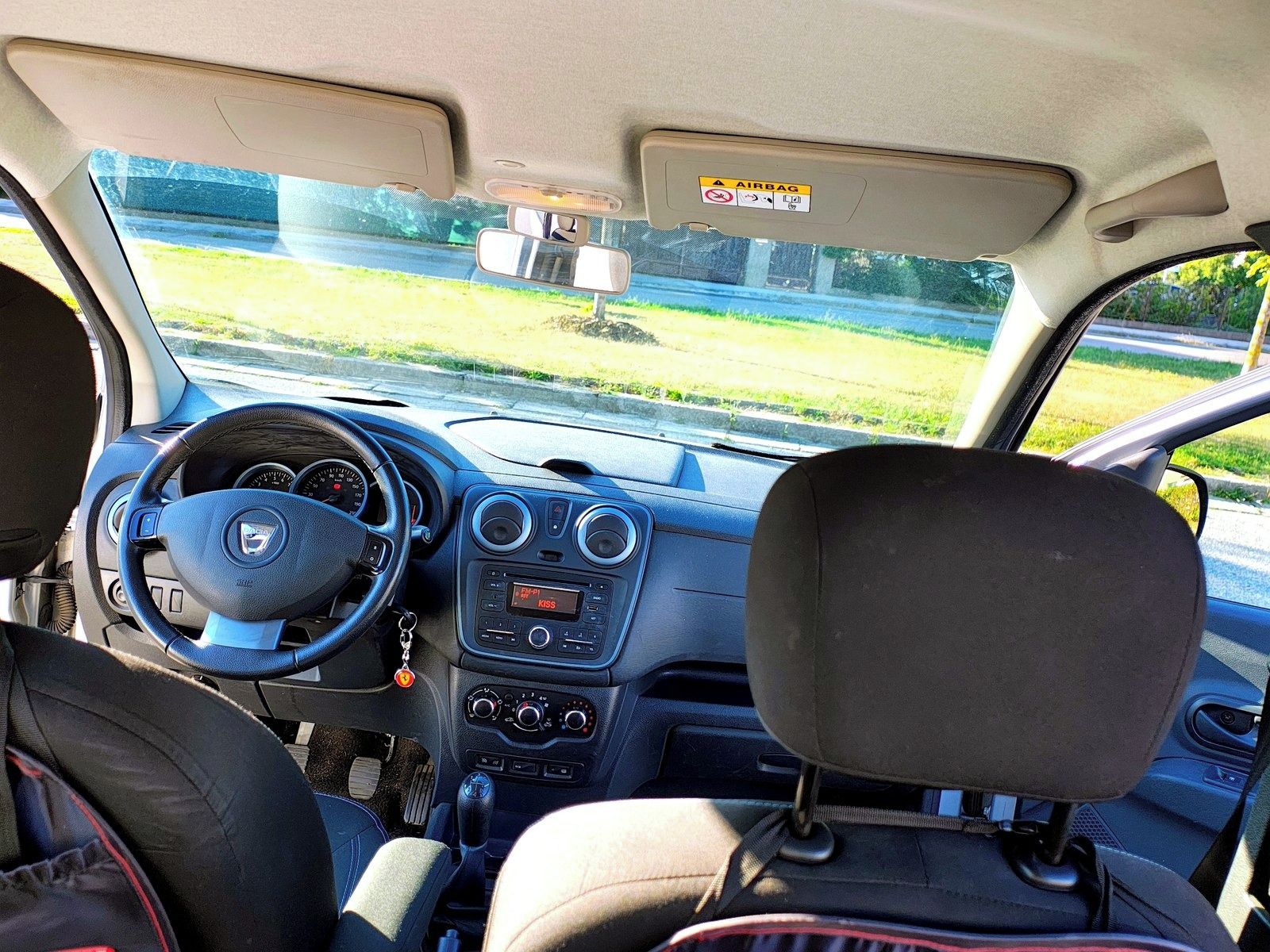 Dacia Lodgy, Stepway 1.2 TCe, 7 míst - fotka 4