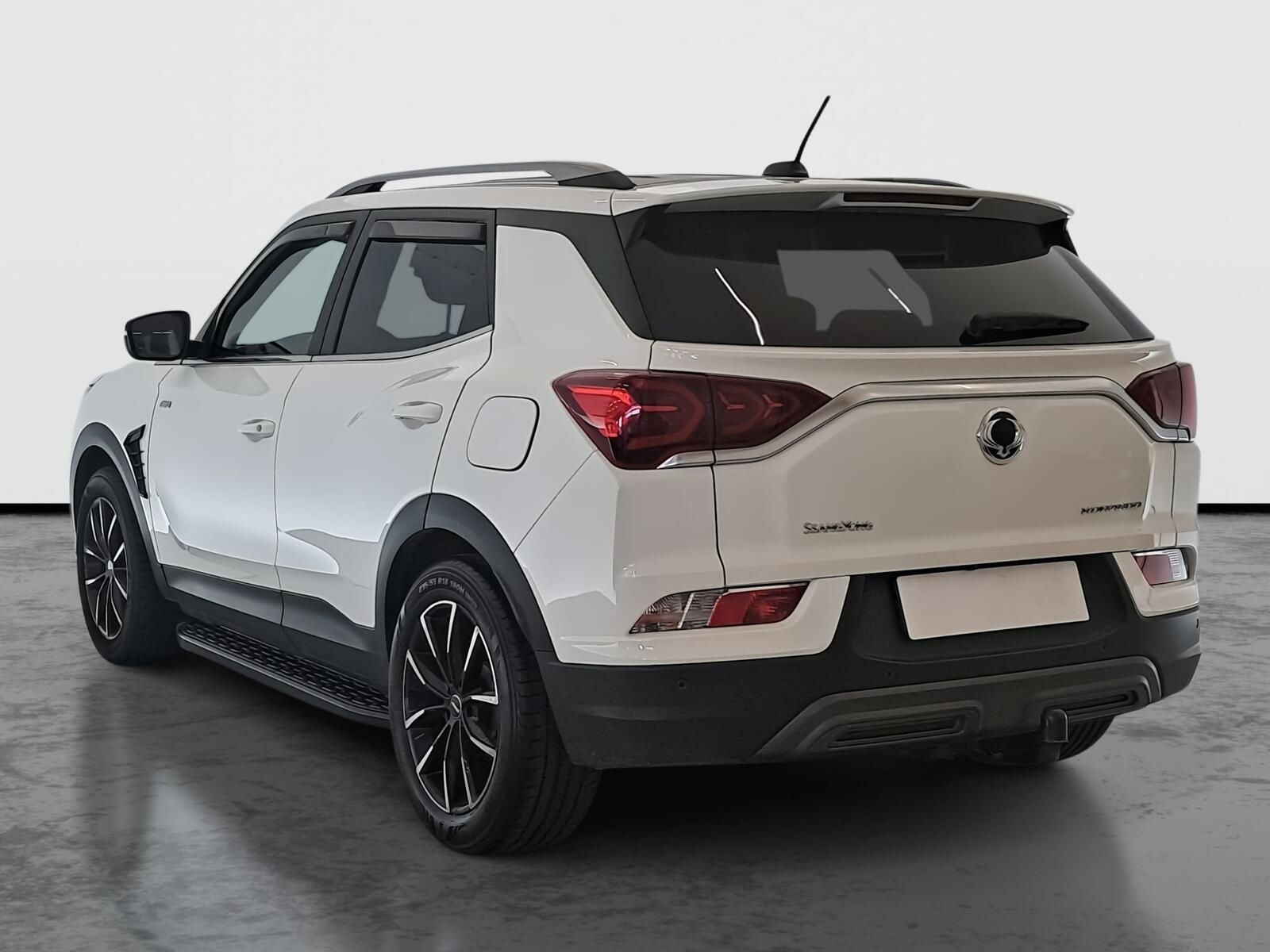 SsangYong Korando, 1.5 T-GDI, 4X4, Automat - fotka 4