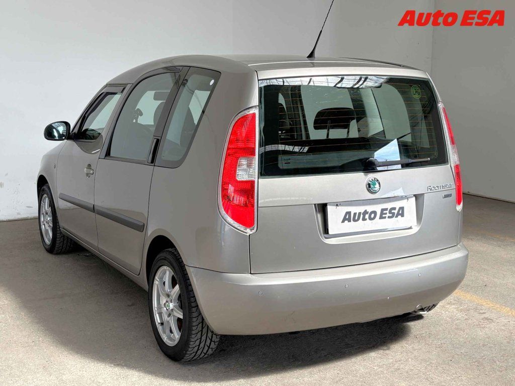 Škoda Roomster, 1.2 - fotka 6