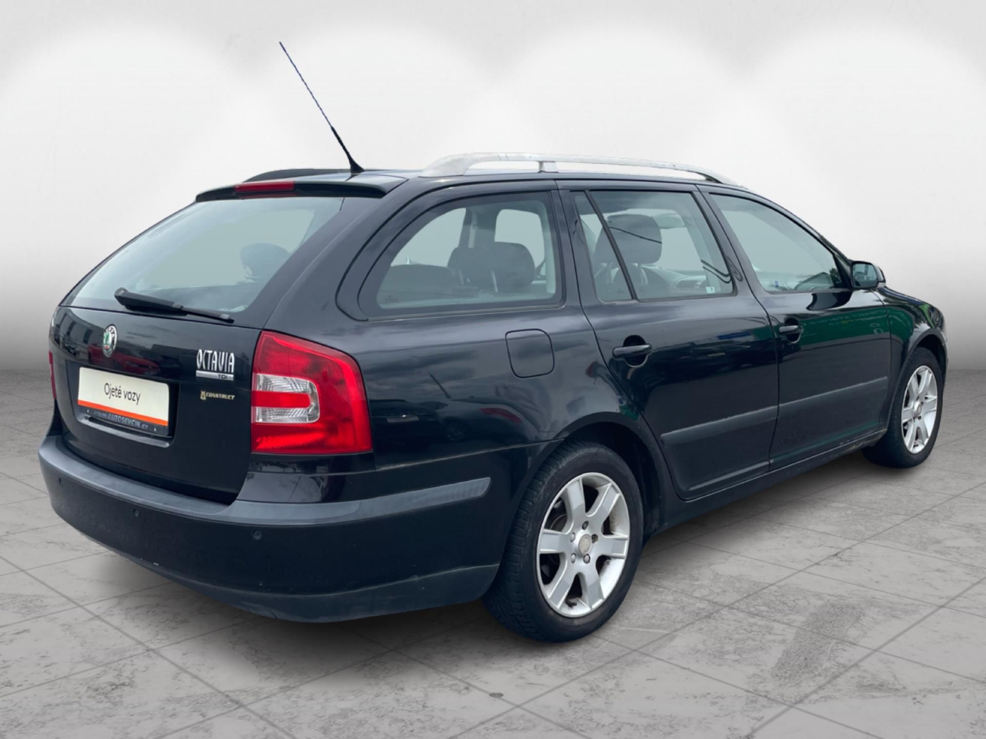 Škoda Octavia, COMBI 1.9 TDi ELEGANCE - fotka 2