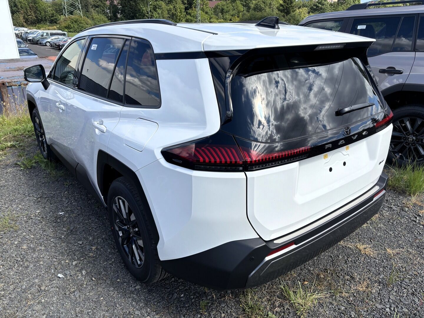 Toyota Rav4, 2,5 Comfort Business - fotka 4