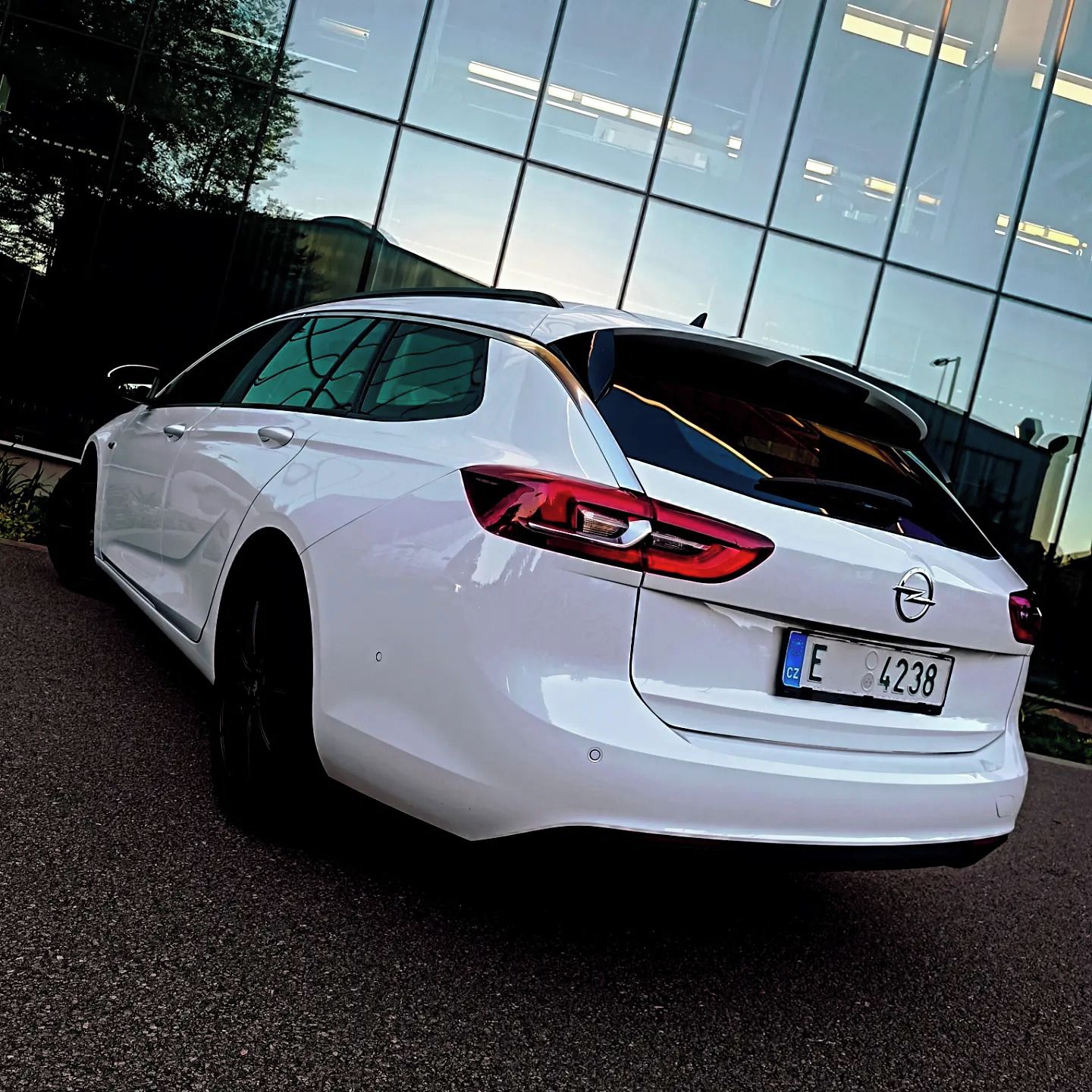 Opel Insignia, 2.0Cdti 125kw Automat, MY 2019 - fotka 5
