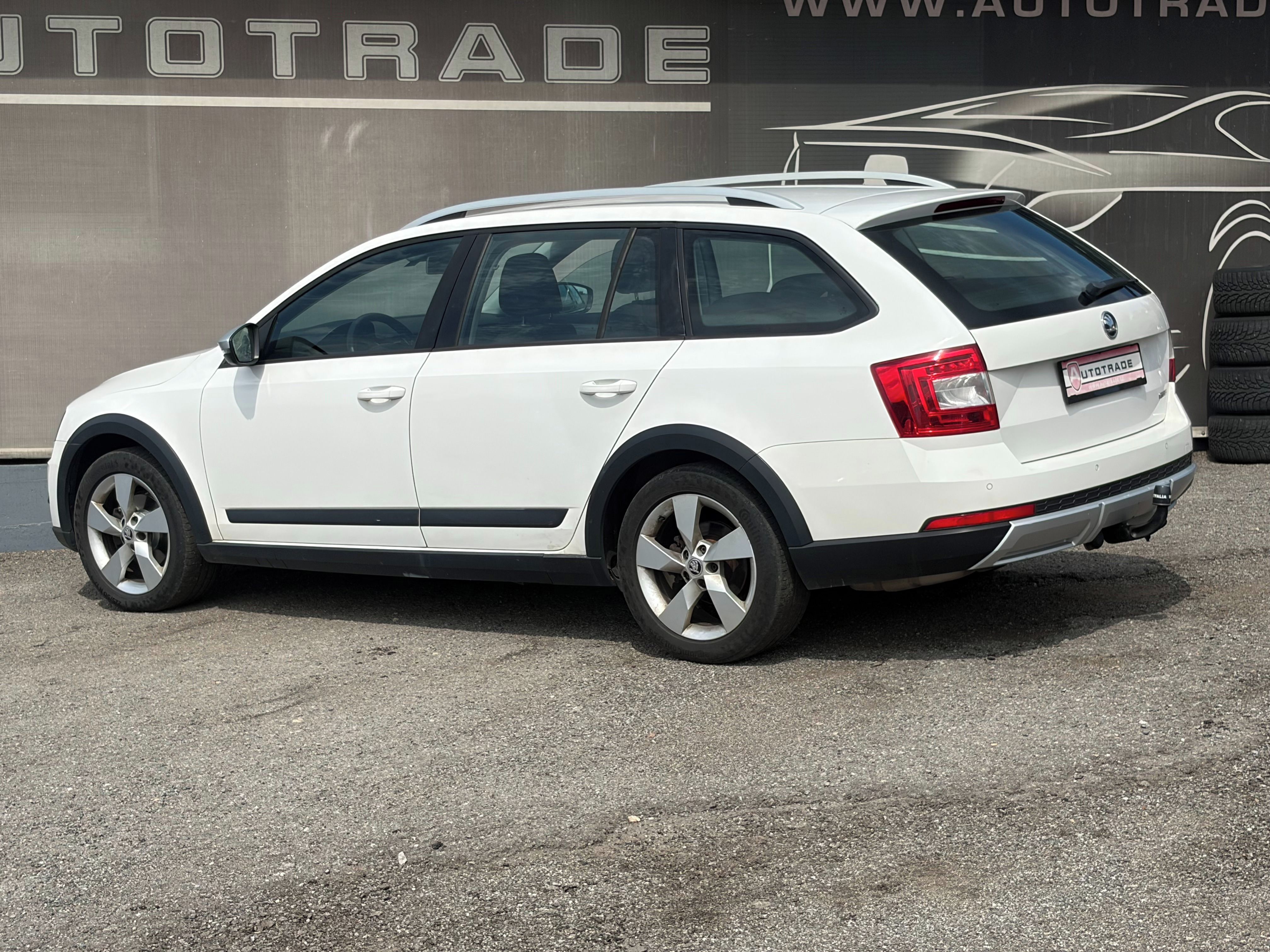 Škoda Octavia, SCOUT 2.0 TDi 110kW, Tažné - fotka 3