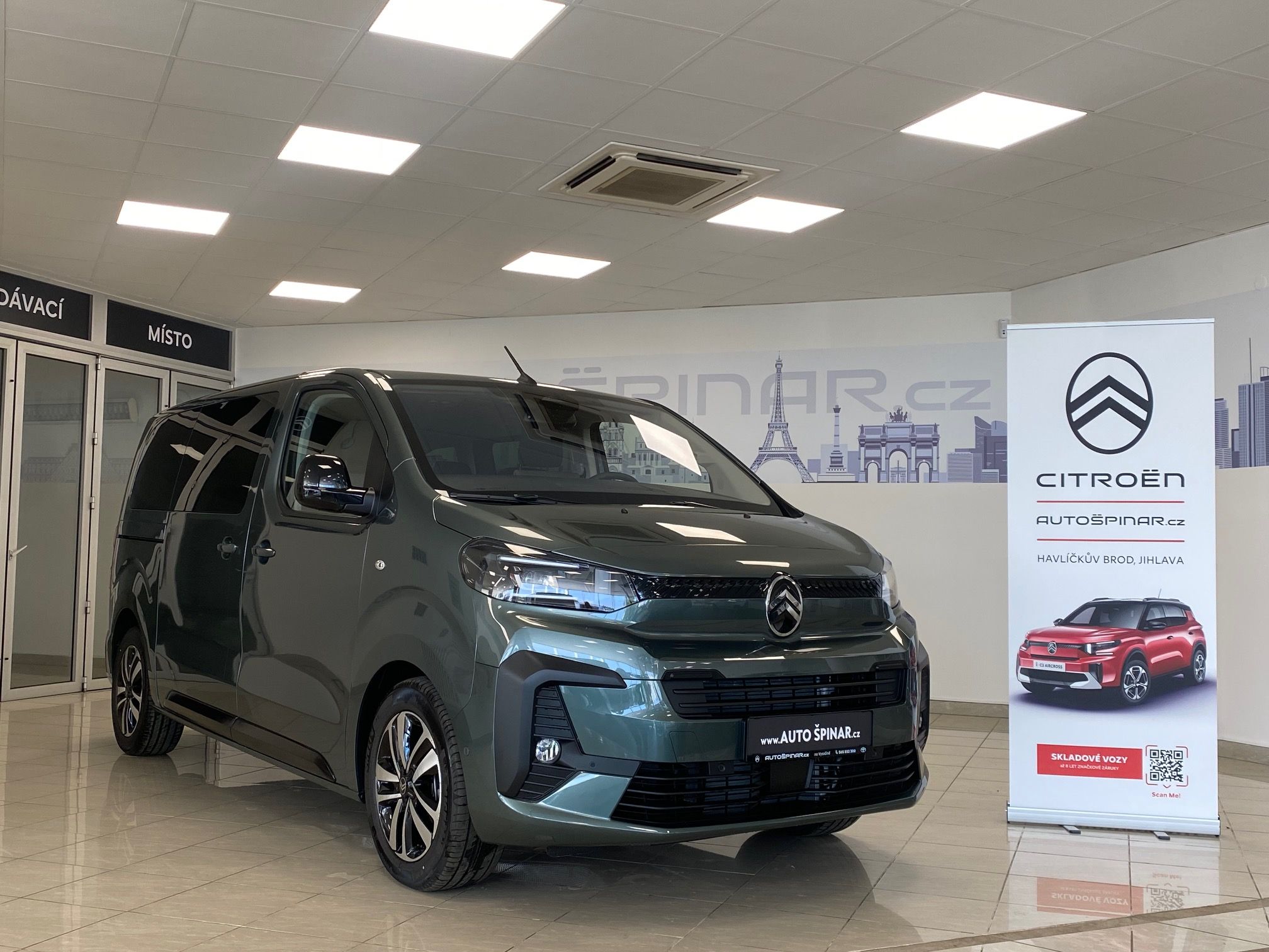 Citroën SpaceTourer, FEEL M 2.0 HDi 180k EAT8 8 mís