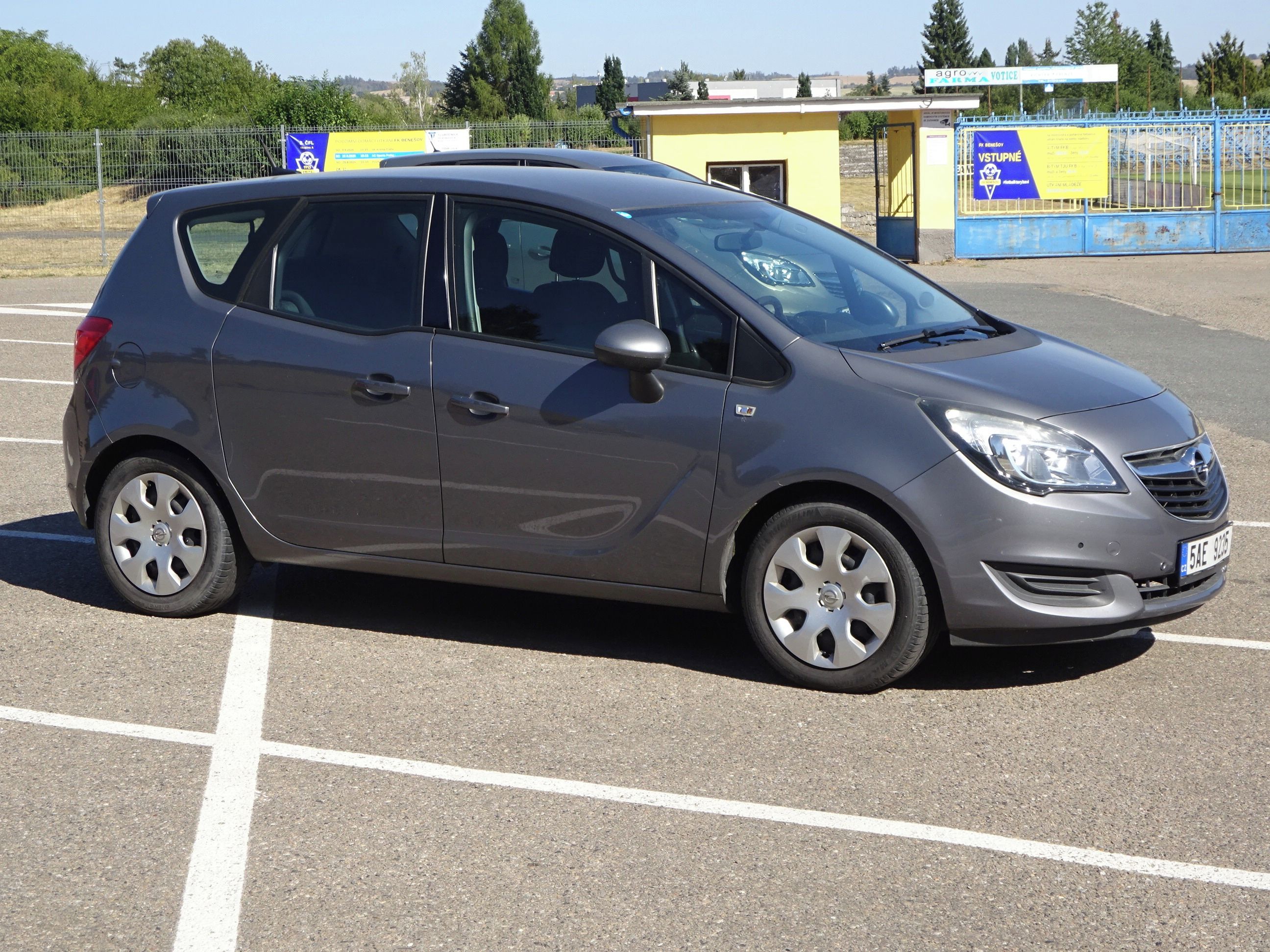 Opel Meriva, 1.6 CDTI (70 KW) KOUPENO V ČR - fotka 2