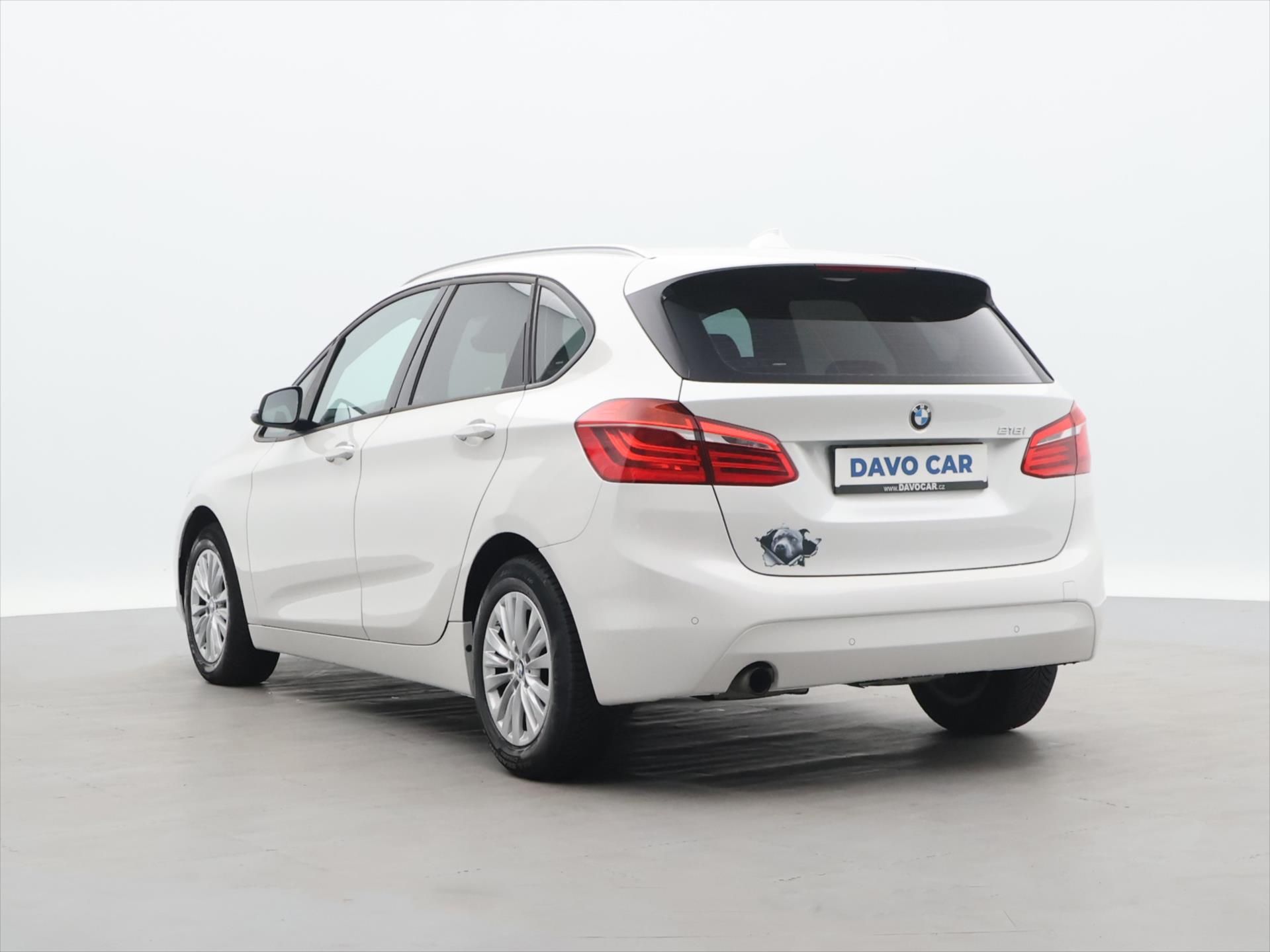 BMW Řada 2, 1,5 118i 100kW LED Automat - fotka 5