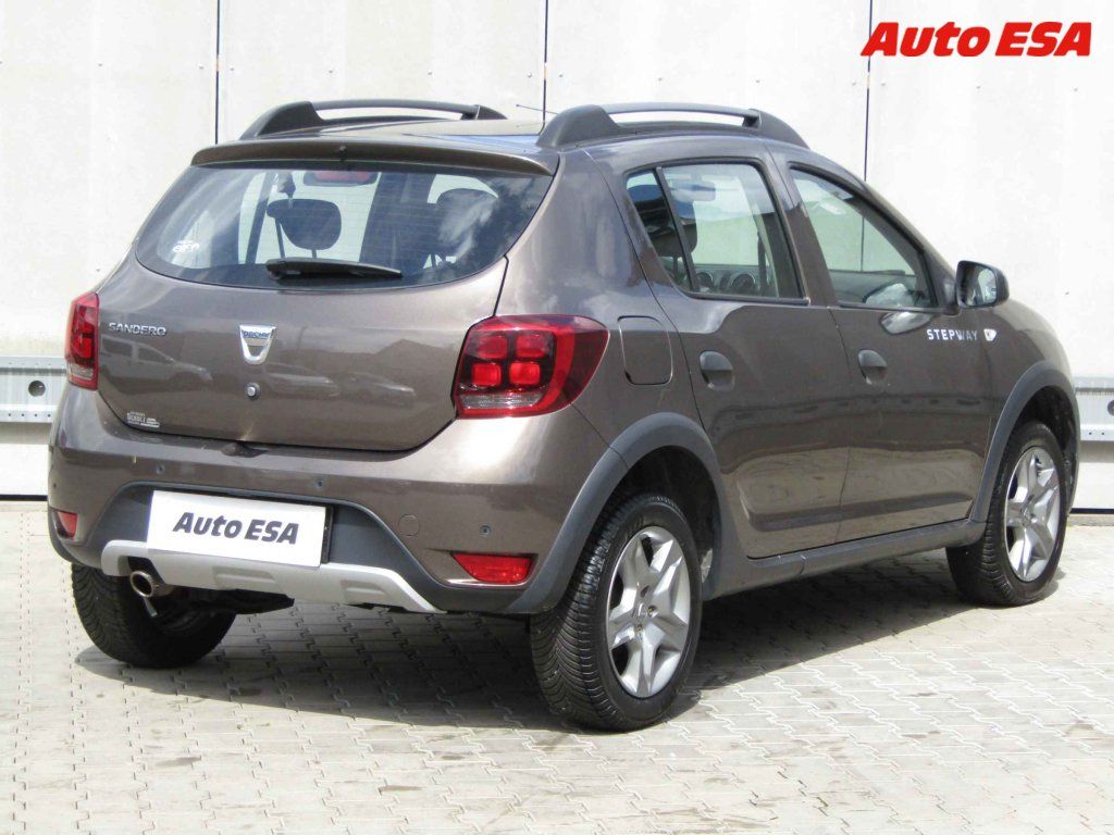 Dacia Sandero, 1.0,Stepway - fotka 4