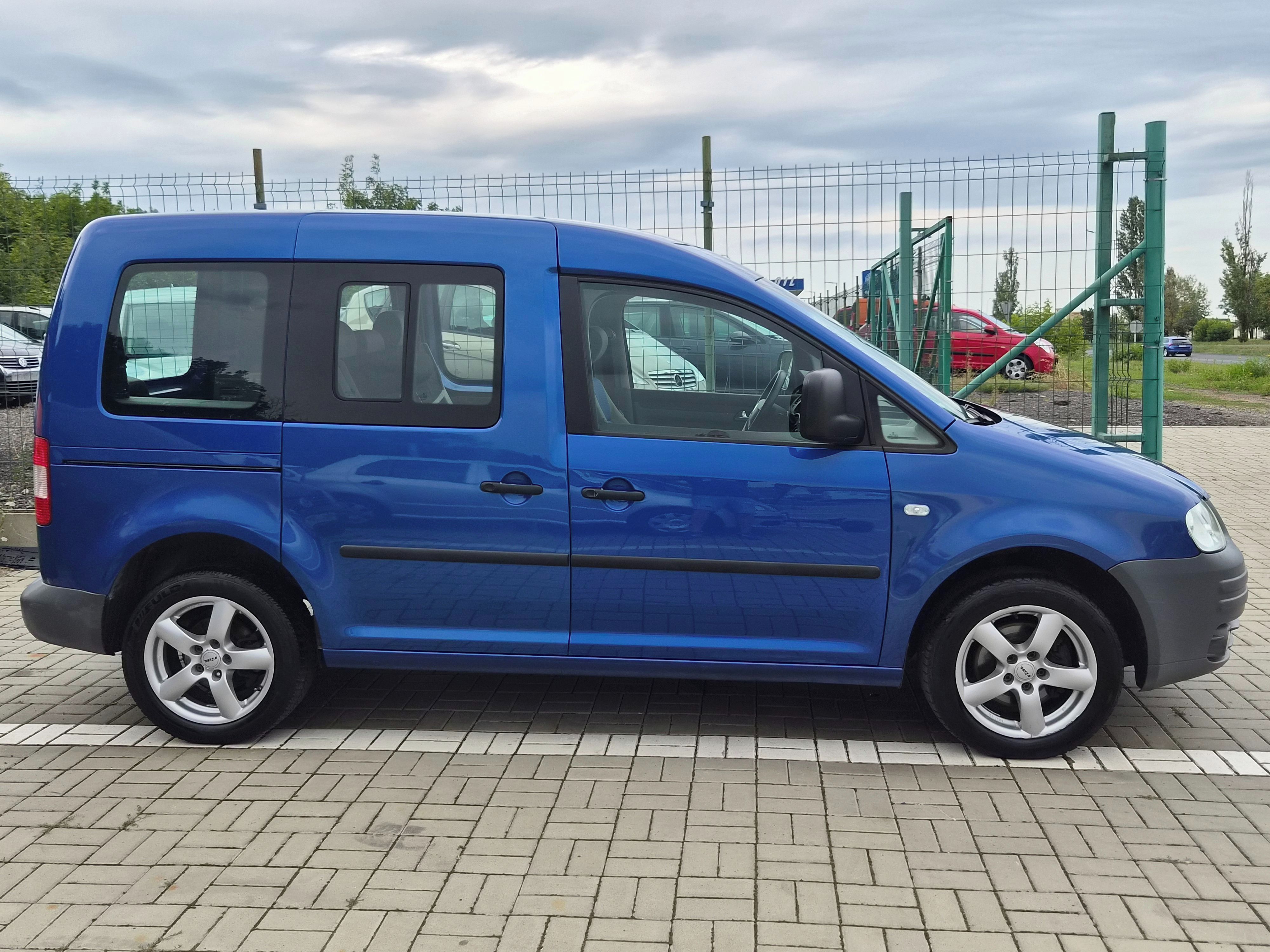 Volkswagen Caddy, 1.9 TDI  LIFE. 2x ŠOUPAČKY - fotka 2