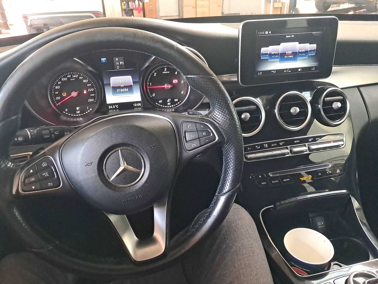 Mercedes-Benz Třídy C, 220 d, Automat, Kůže, Navi - fotka 3