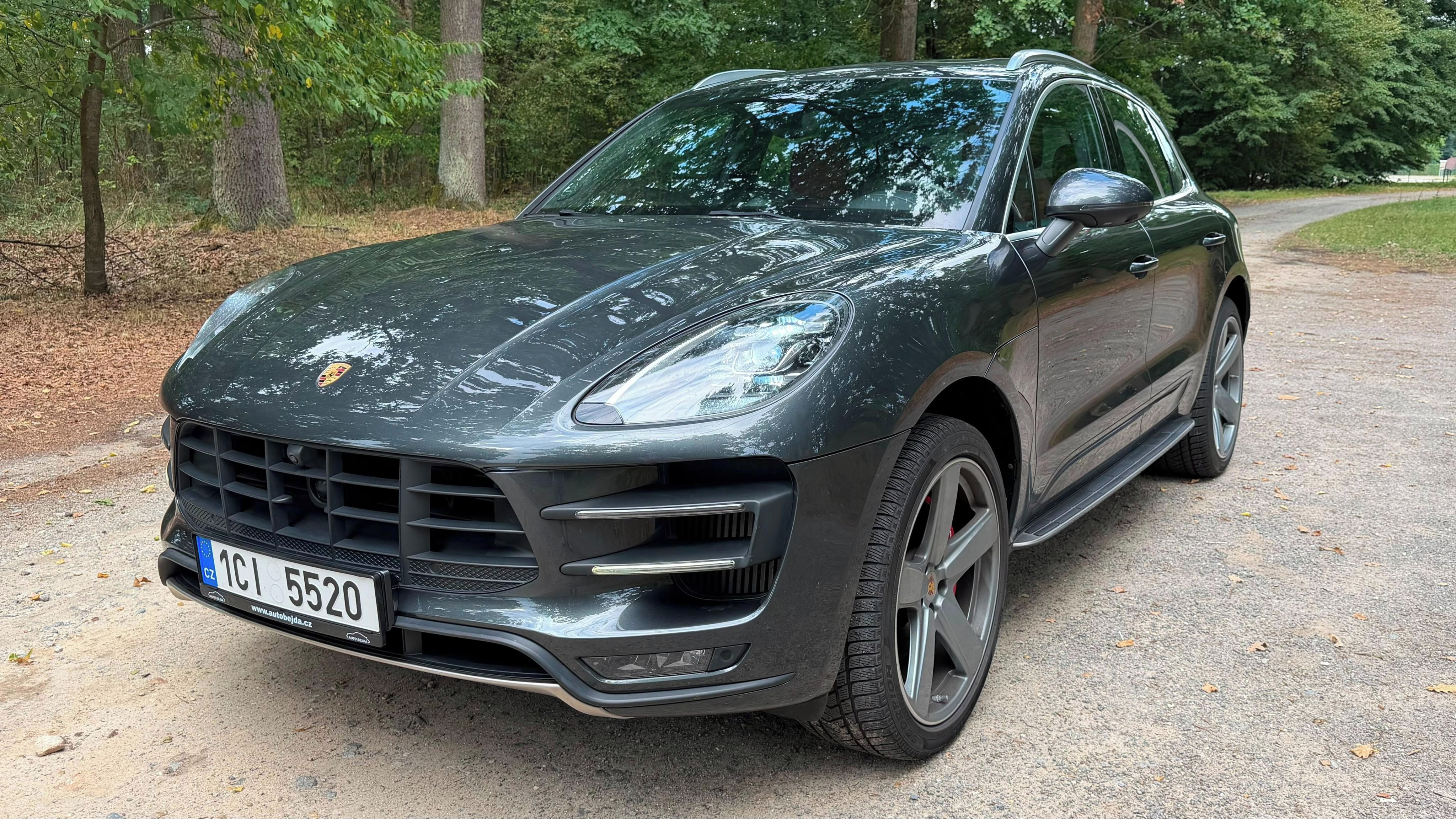 Porsche Macan, Turbo, téměř max výbava
