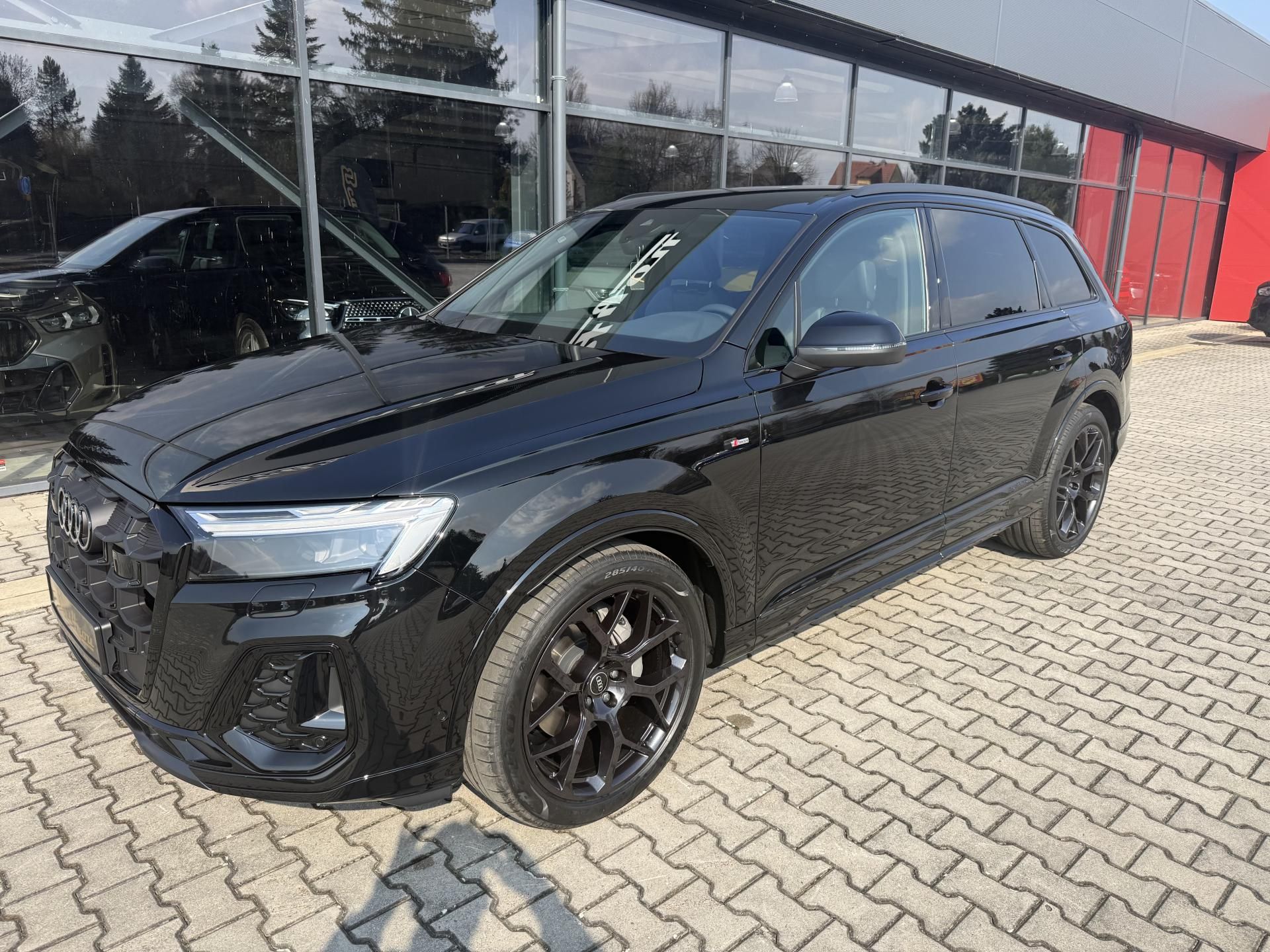 Audi Q7, 50TDI 210kW S-LINE GRAVITY LED - fotka 6