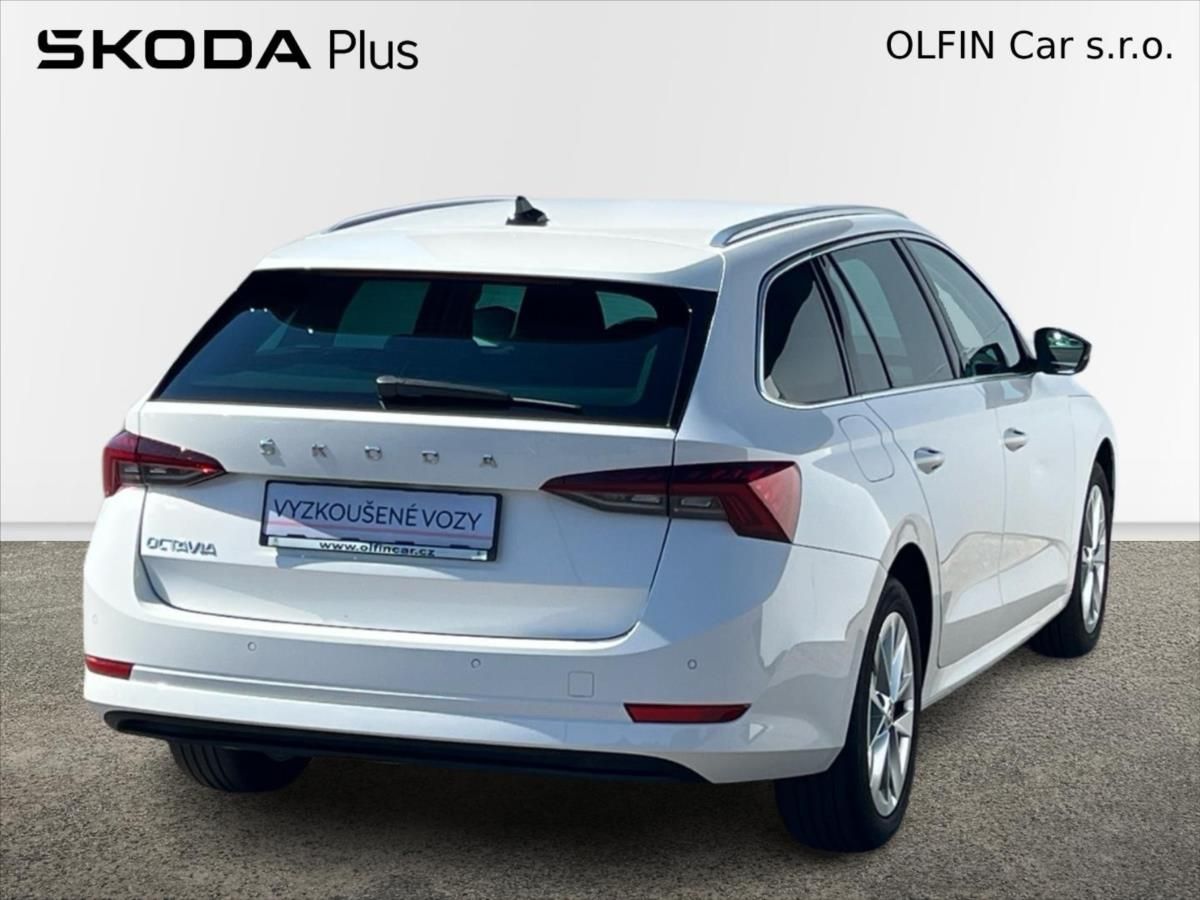 Škoda Octavia, 2,0 TDi 110kW STYLE  IV. - fotka 2