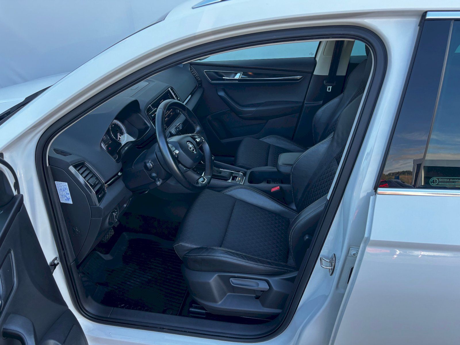 Škoda Karoq, KAROQ STYLE TSI 1.5/110KW 7AP - fotka 6