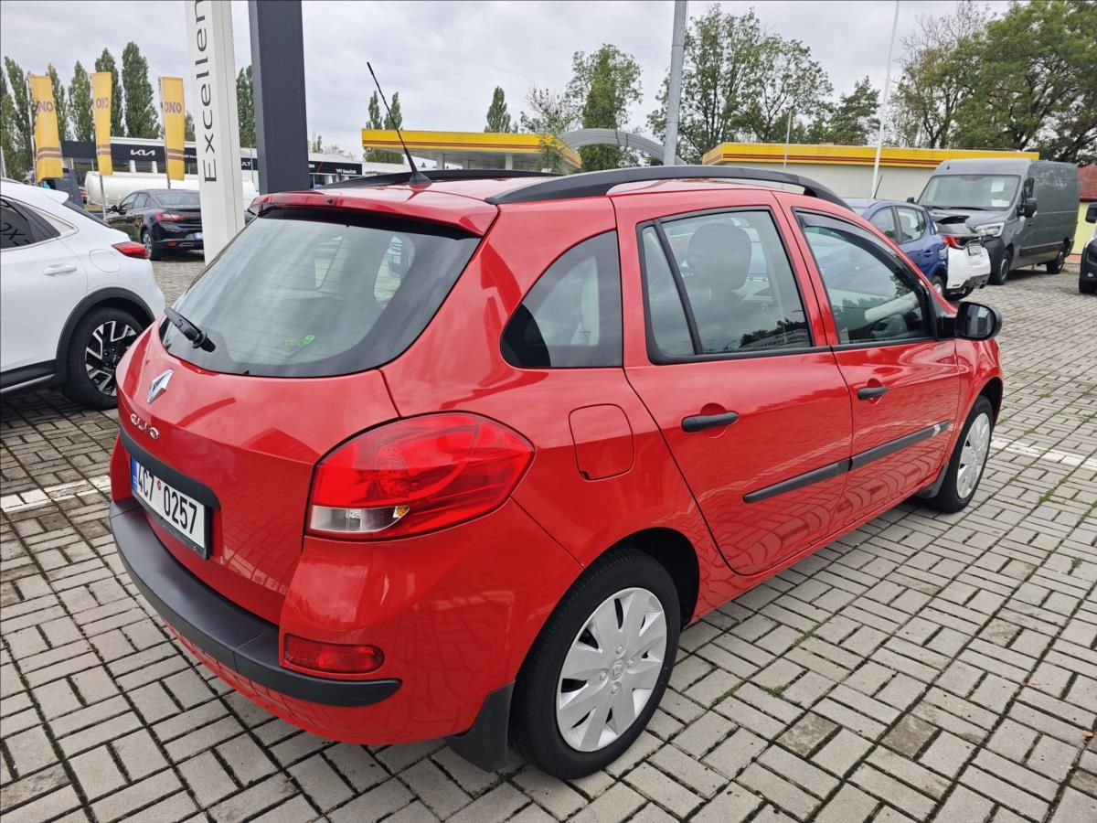 Renault Clio, 1,2 16V  Grandtour Authentique - fotka 6
